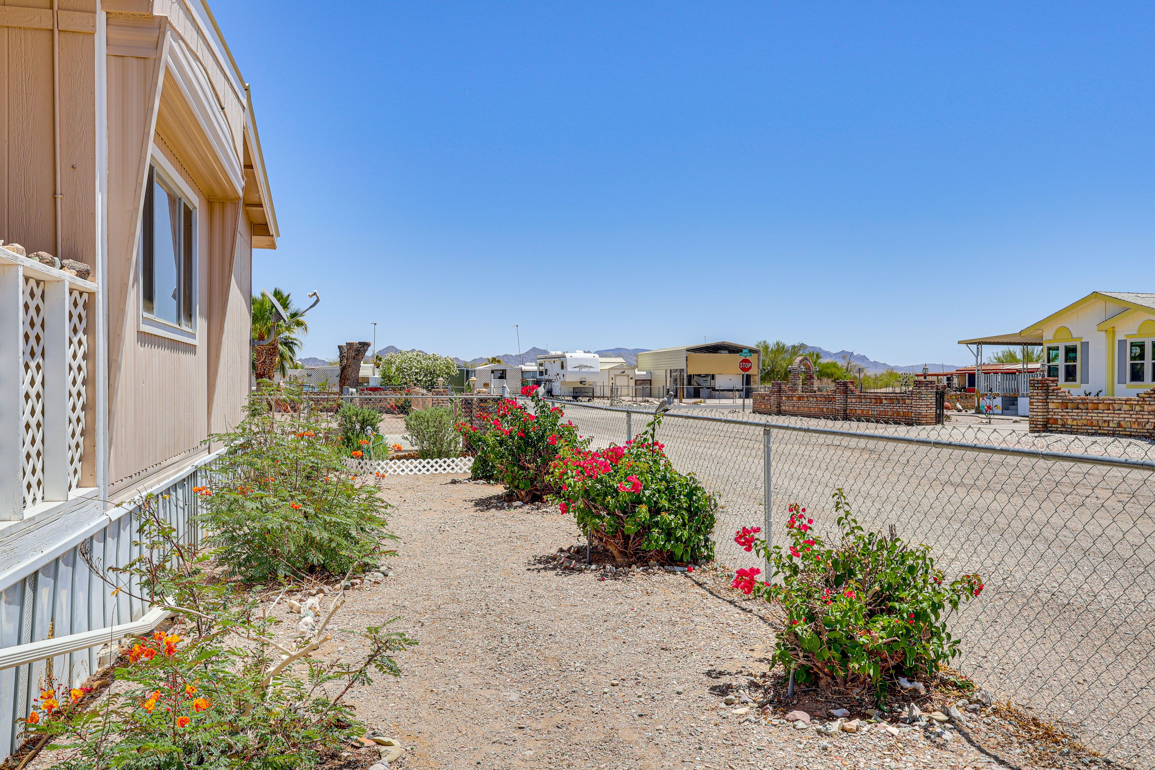 Property Exterior | Driveway (2 Vehicles) | RV Parking Available