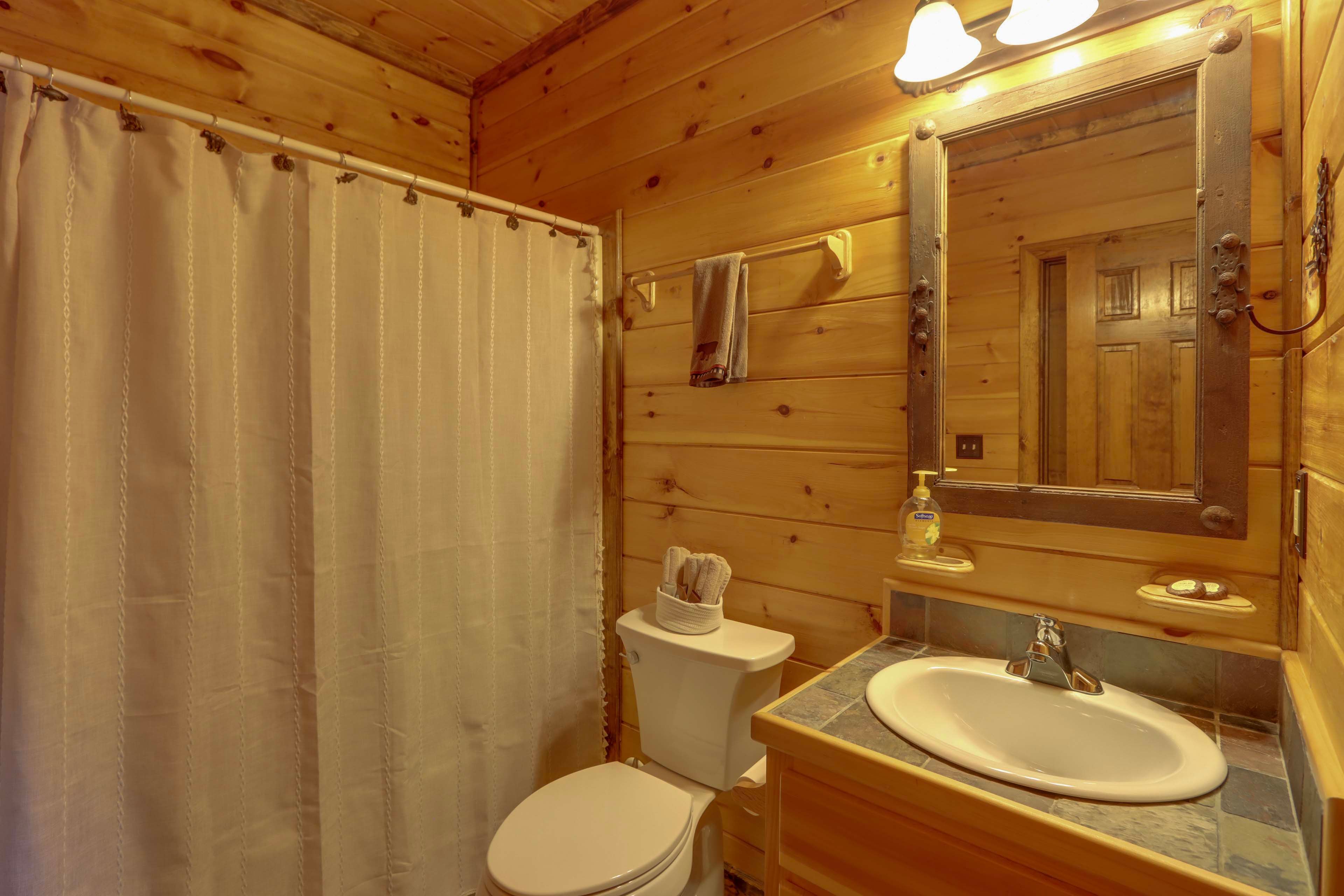 Full Bathroom | Basement