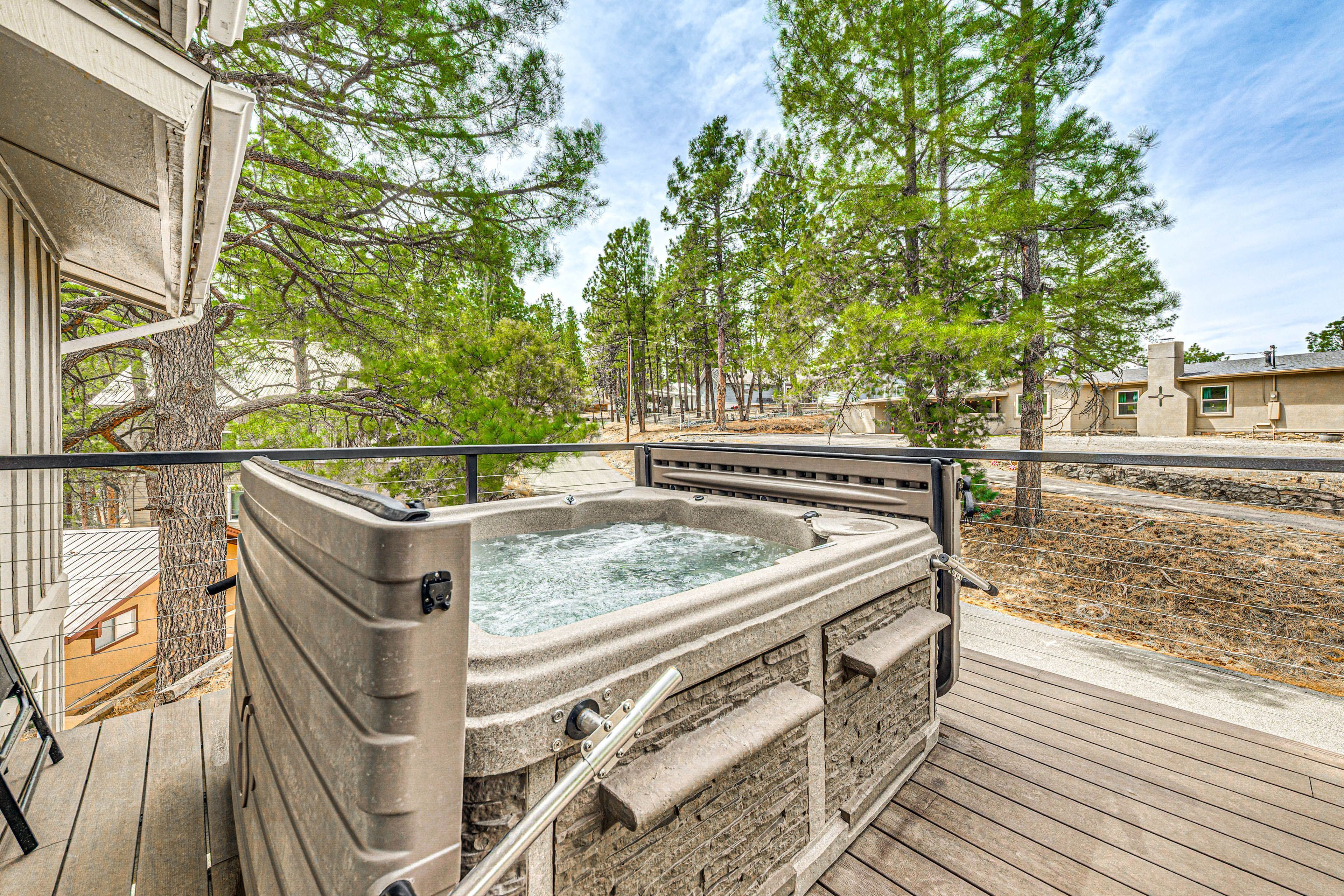 House Exterior | Hot Tub | Mountain Views