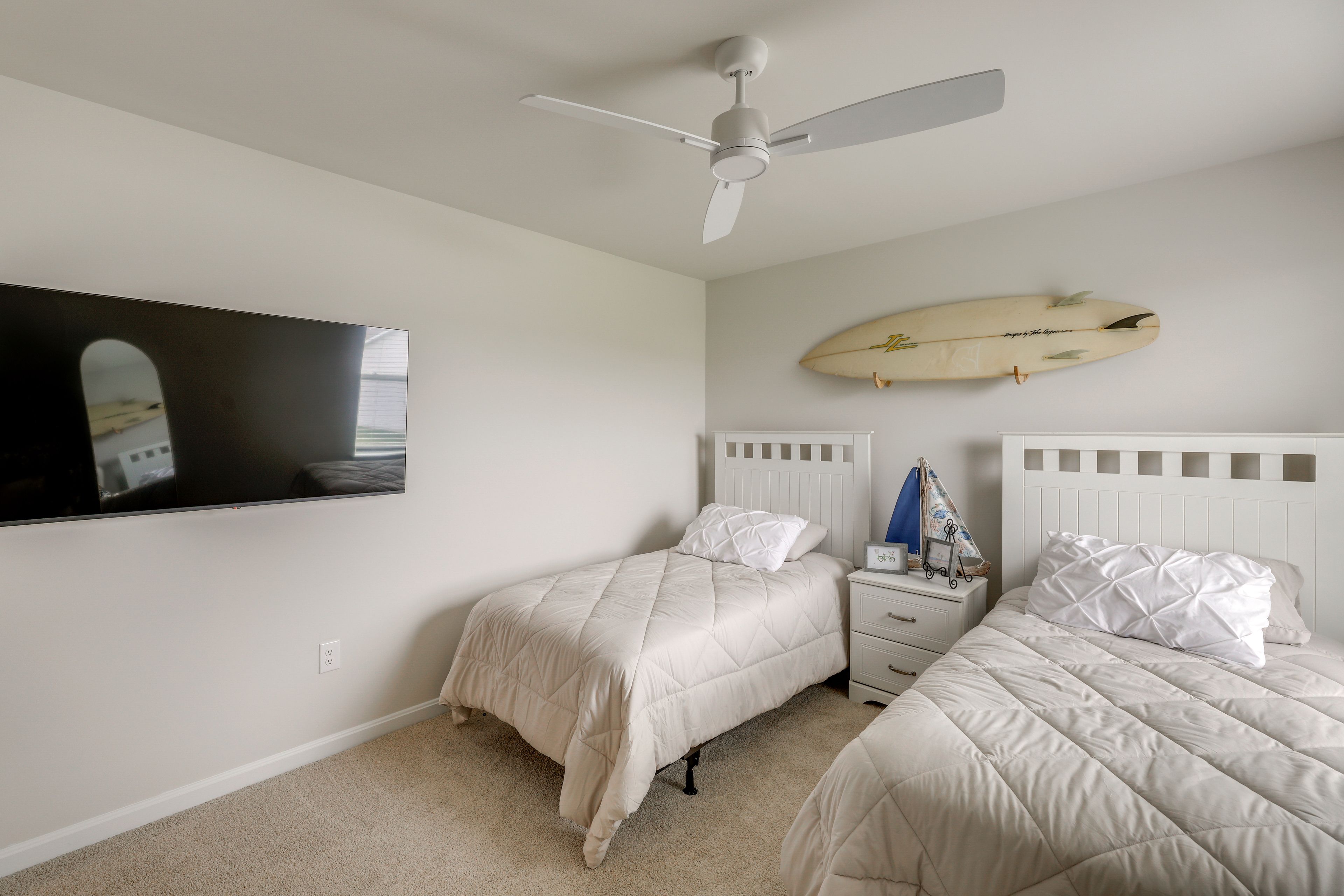 Bedroom 5 | 2 Twin Beds | 2nd Floor