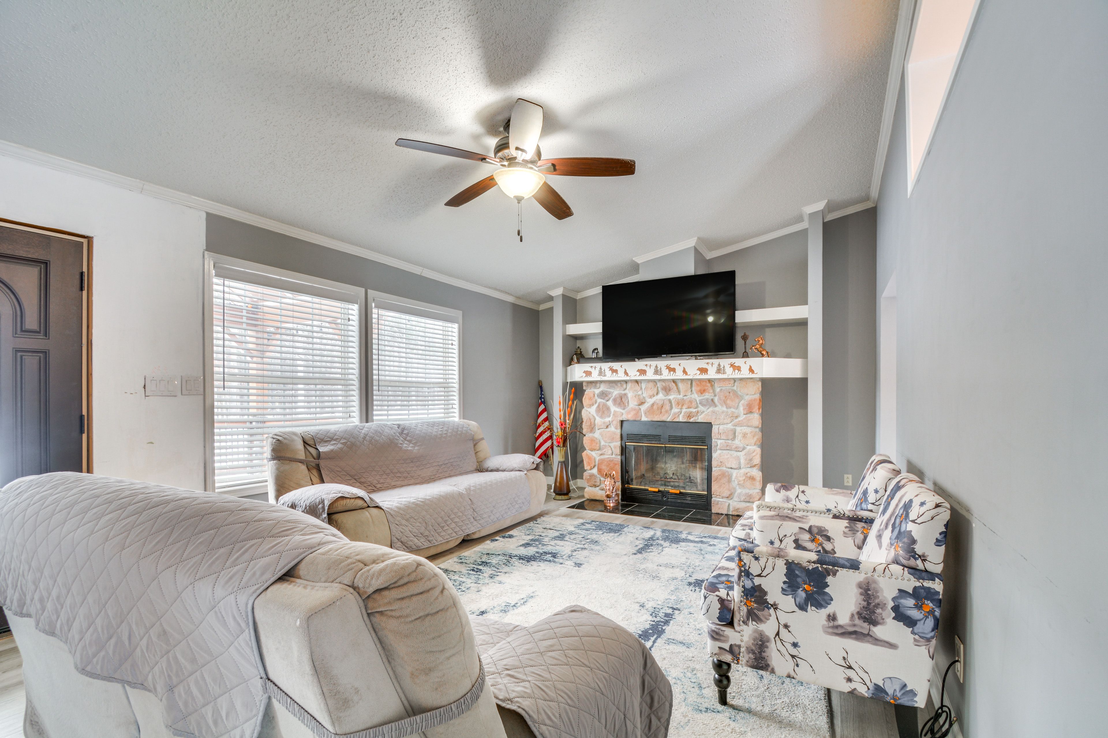Living Room | Fireplace | TV | Single-Story Home