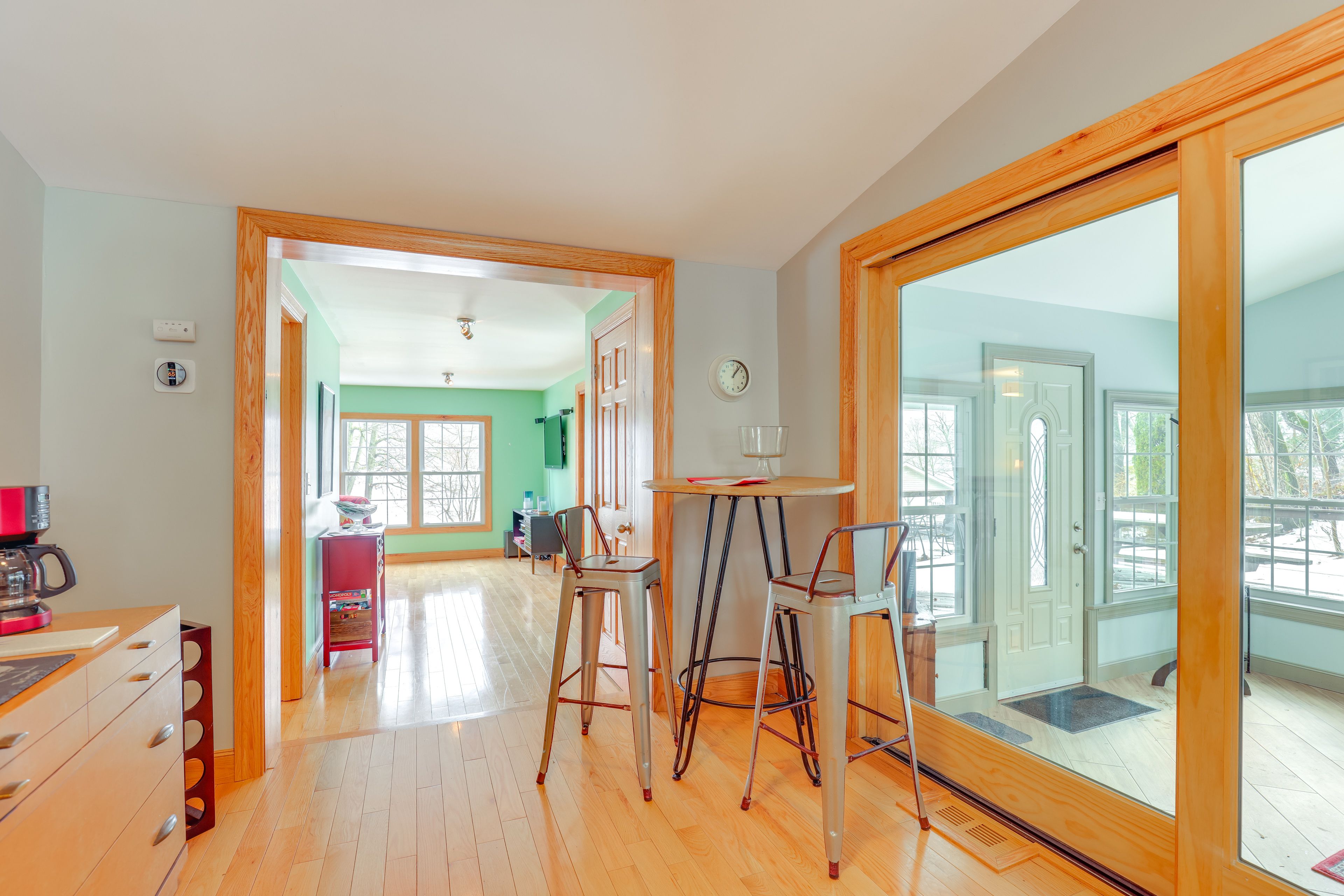 Dining Nook | Main Level