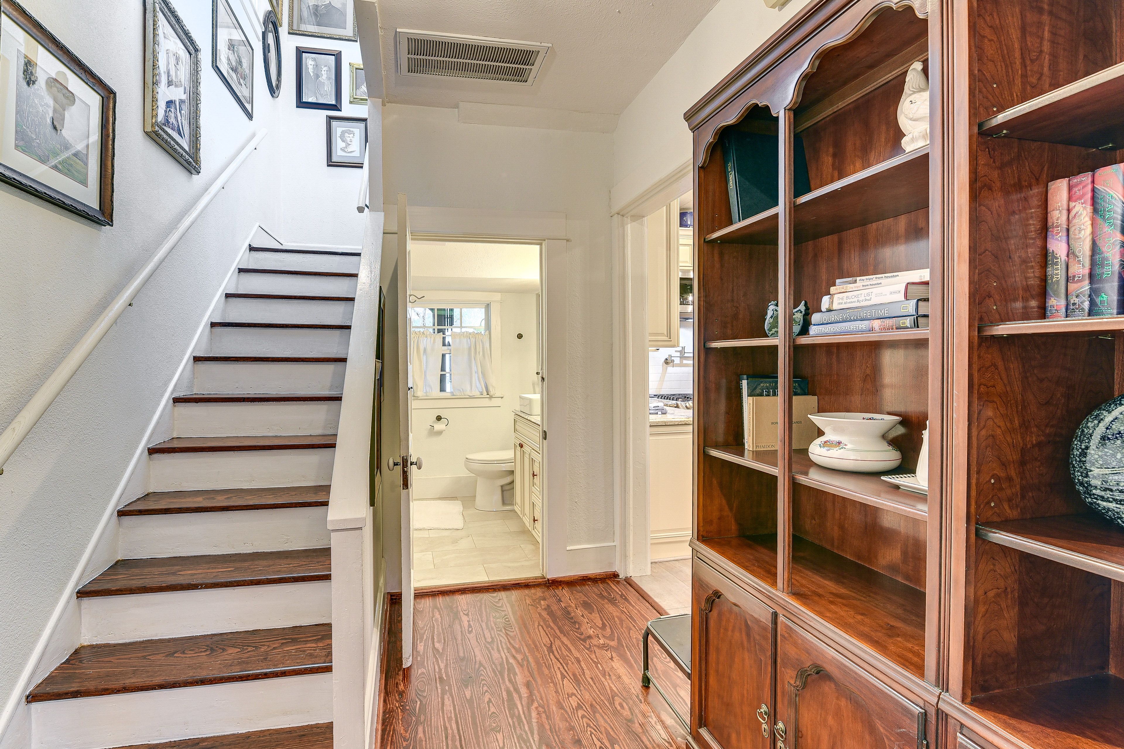 2nd Floor Access