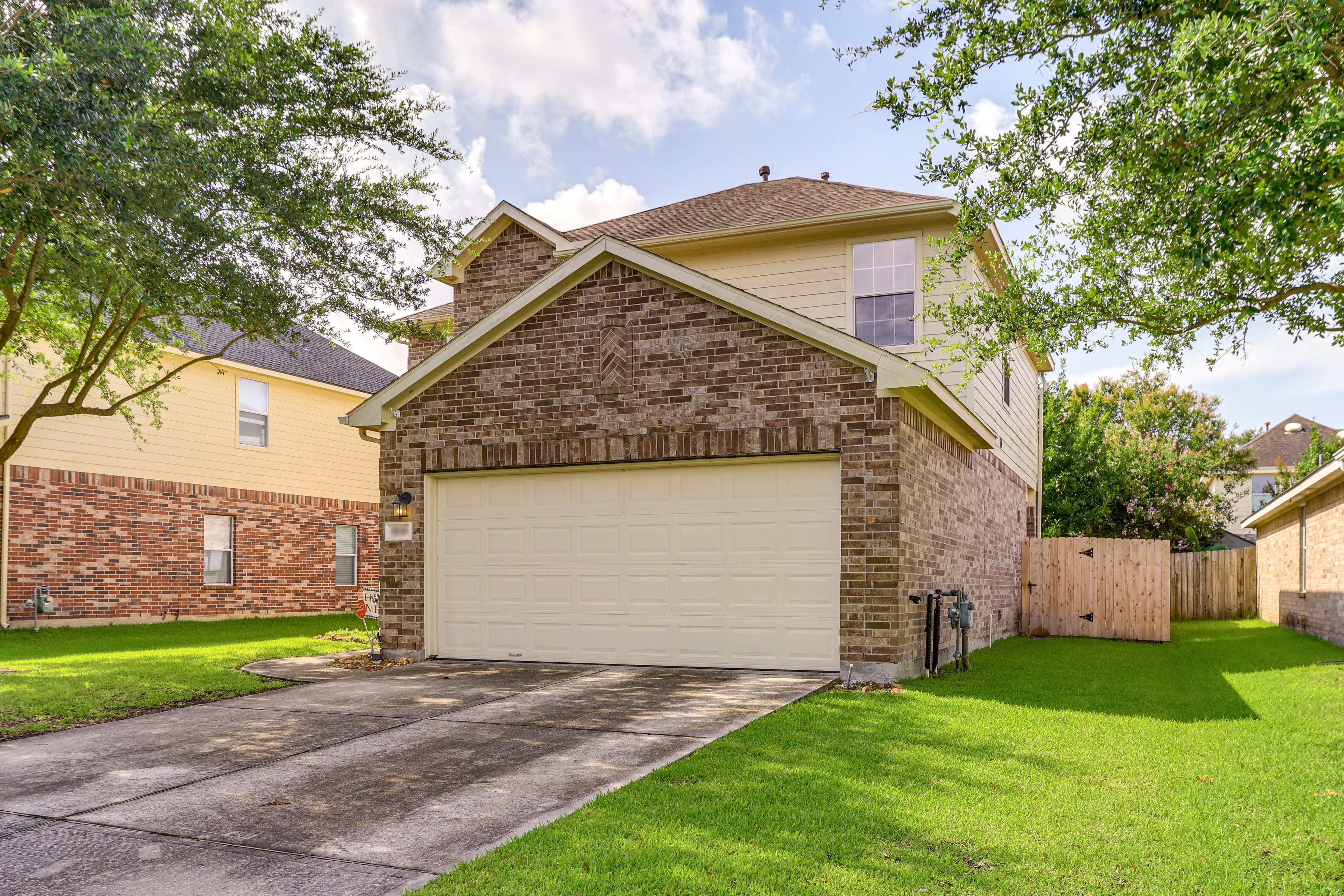 Parking | Driveway (2 Vehicles) | Free Street Parking
