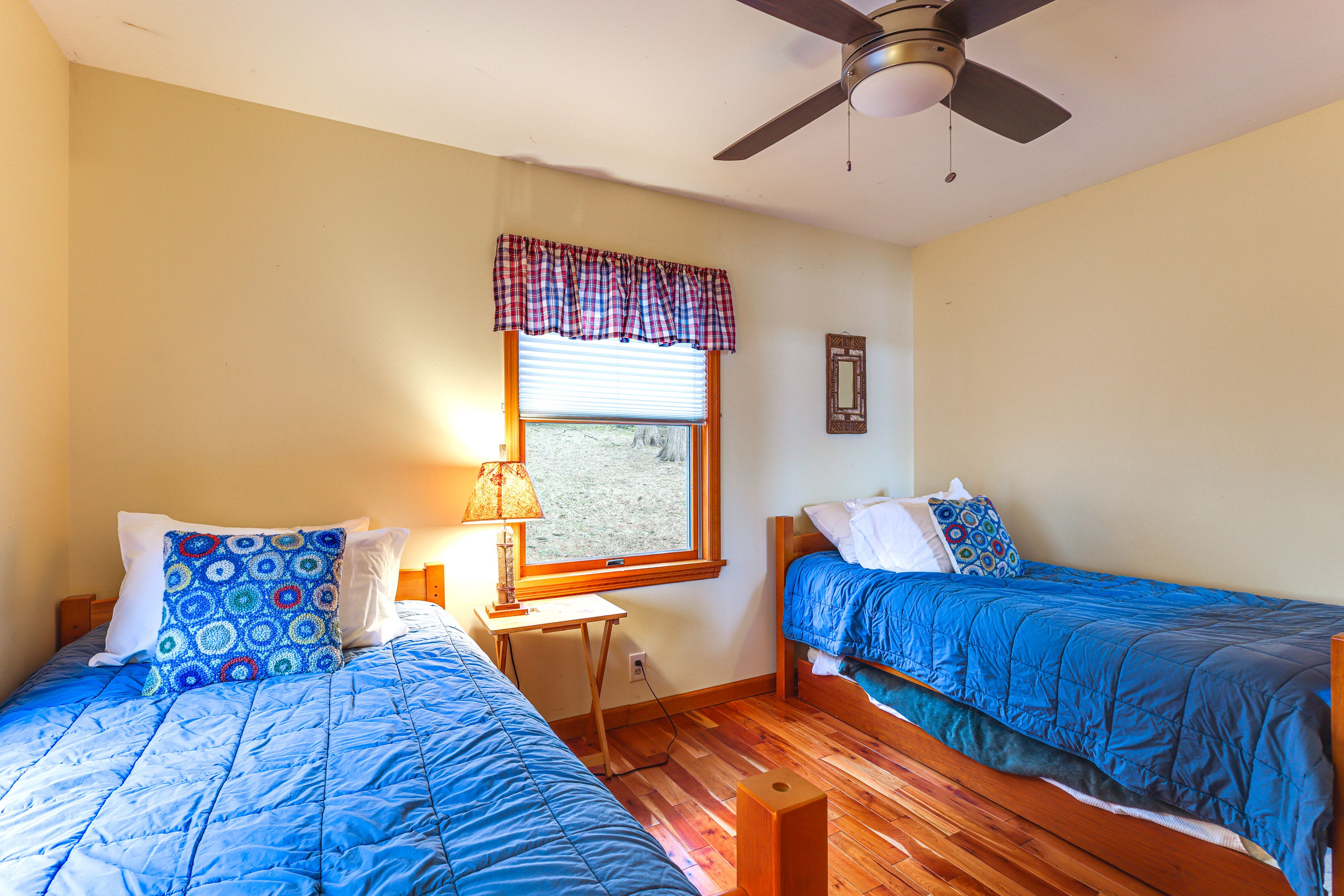Bedroom 3 | 1st Floor | 2 Twin Beds