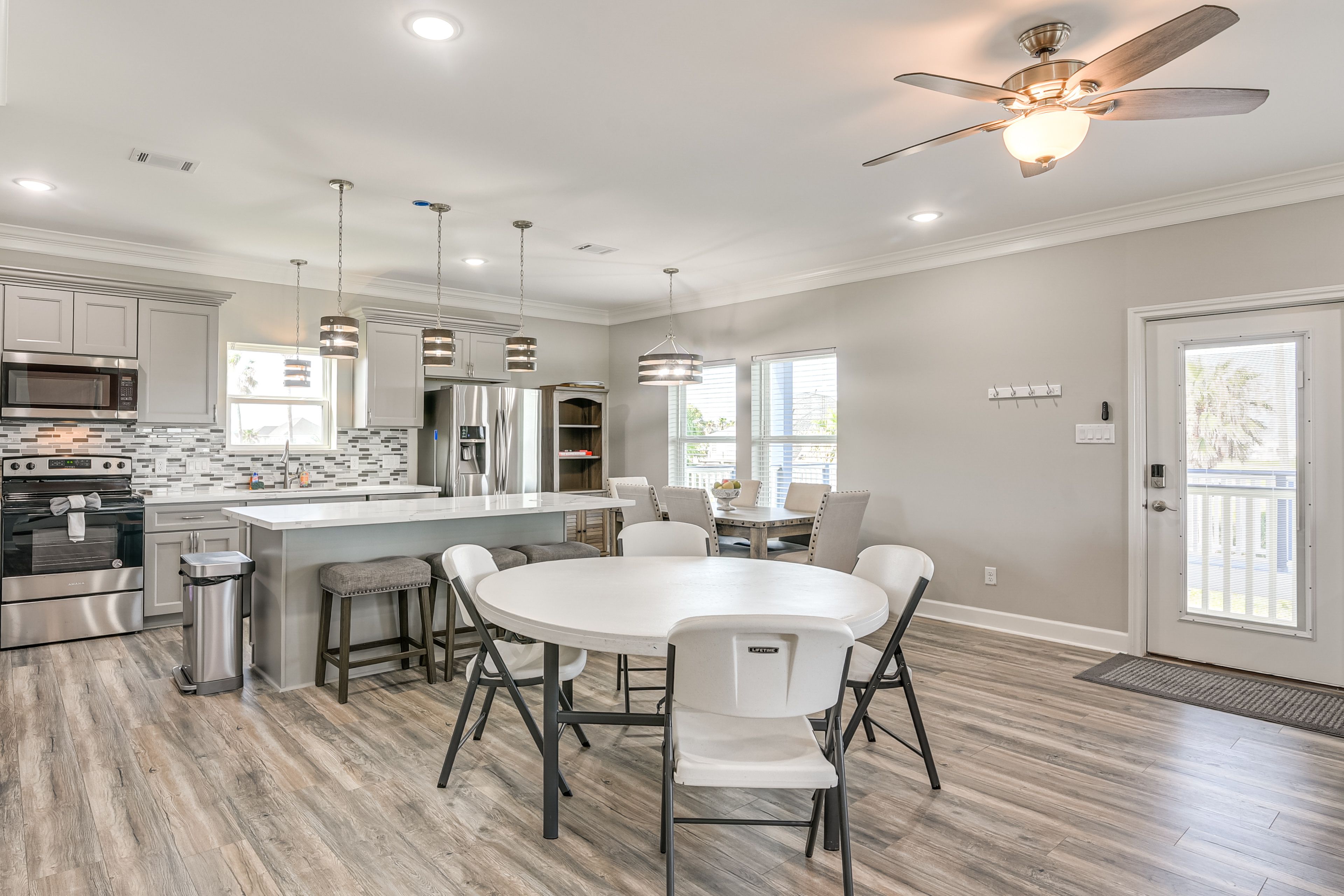 Dining Area | 1st Floor