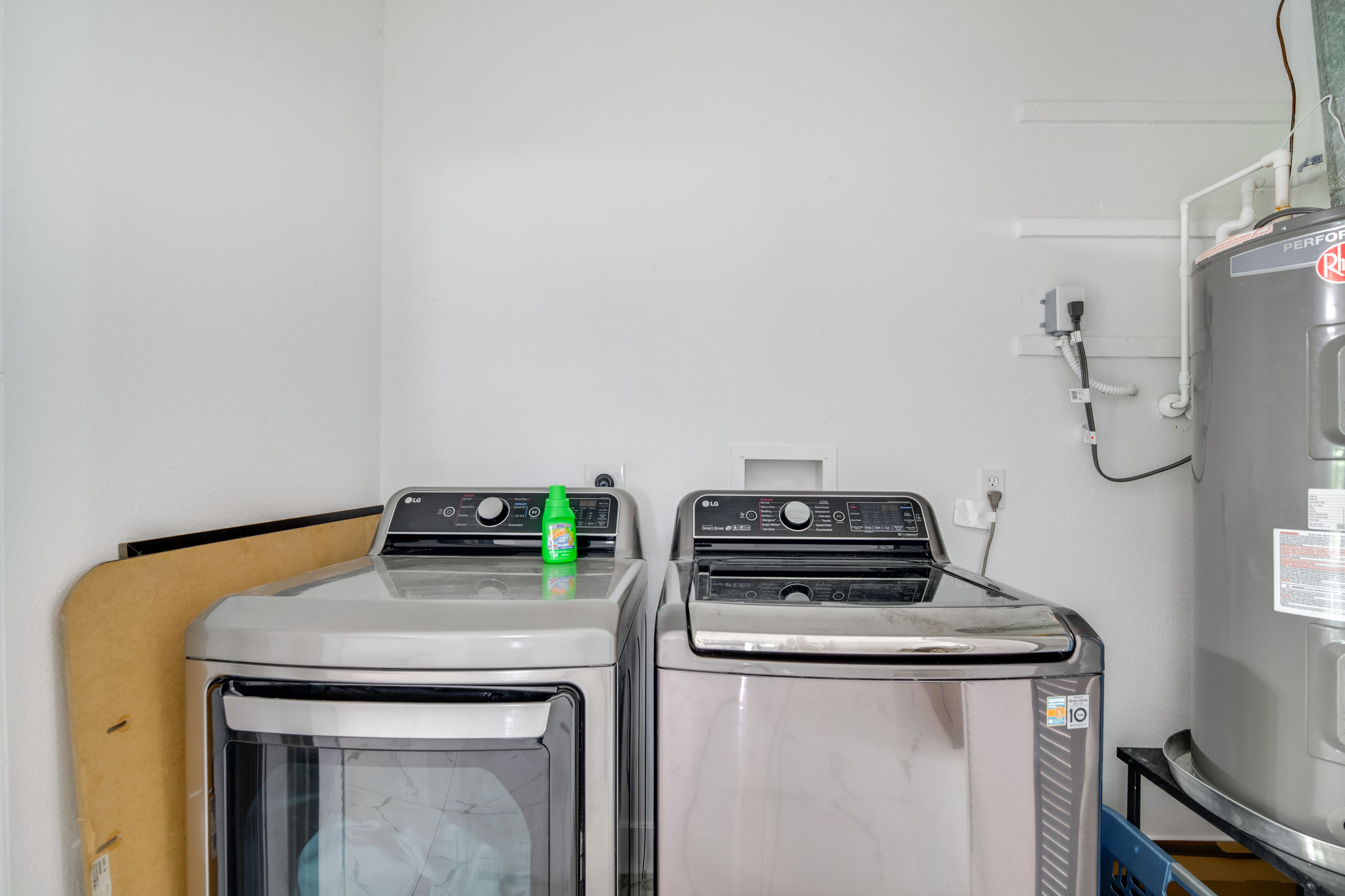 Washer & Dryer