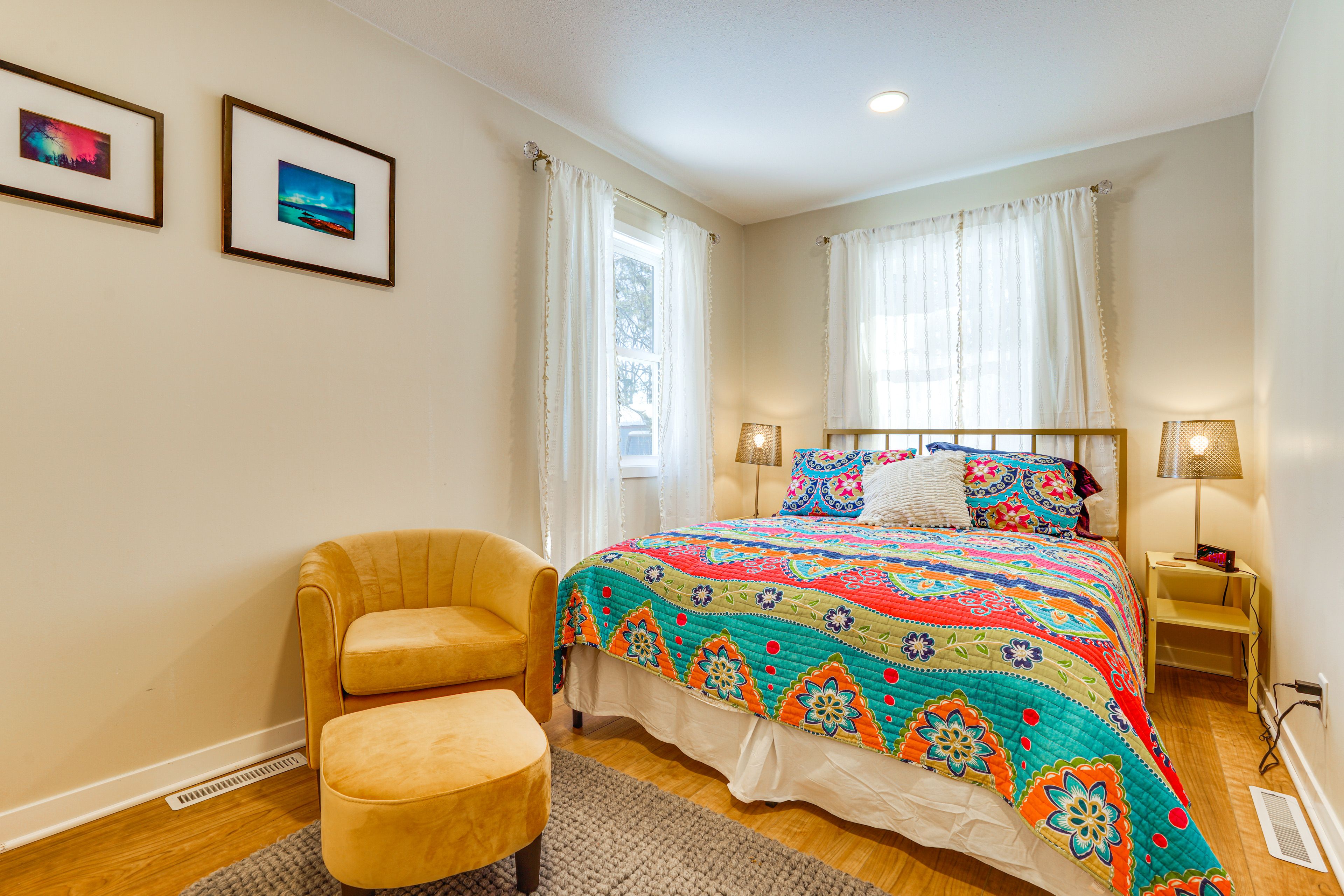 Bedroom 2 | Queen Bed | Main Level