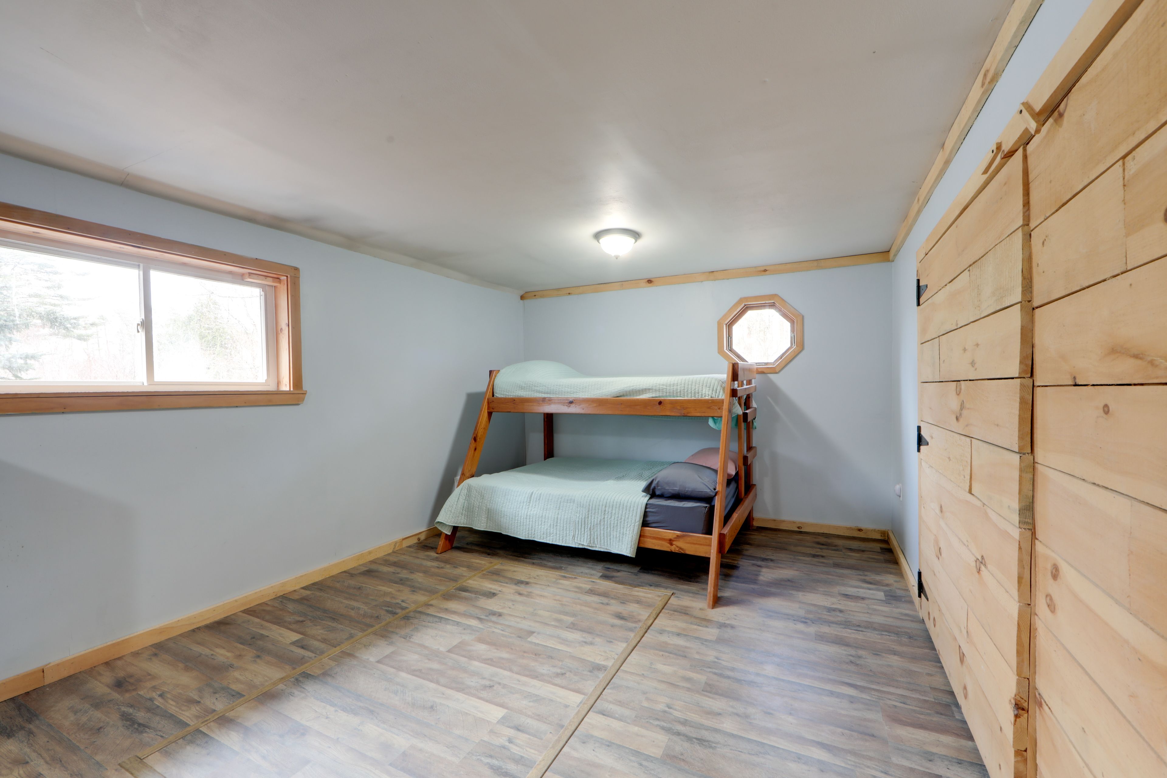 Bedroom 2 | Twin/Full Bunk Bed | 2nd Floor