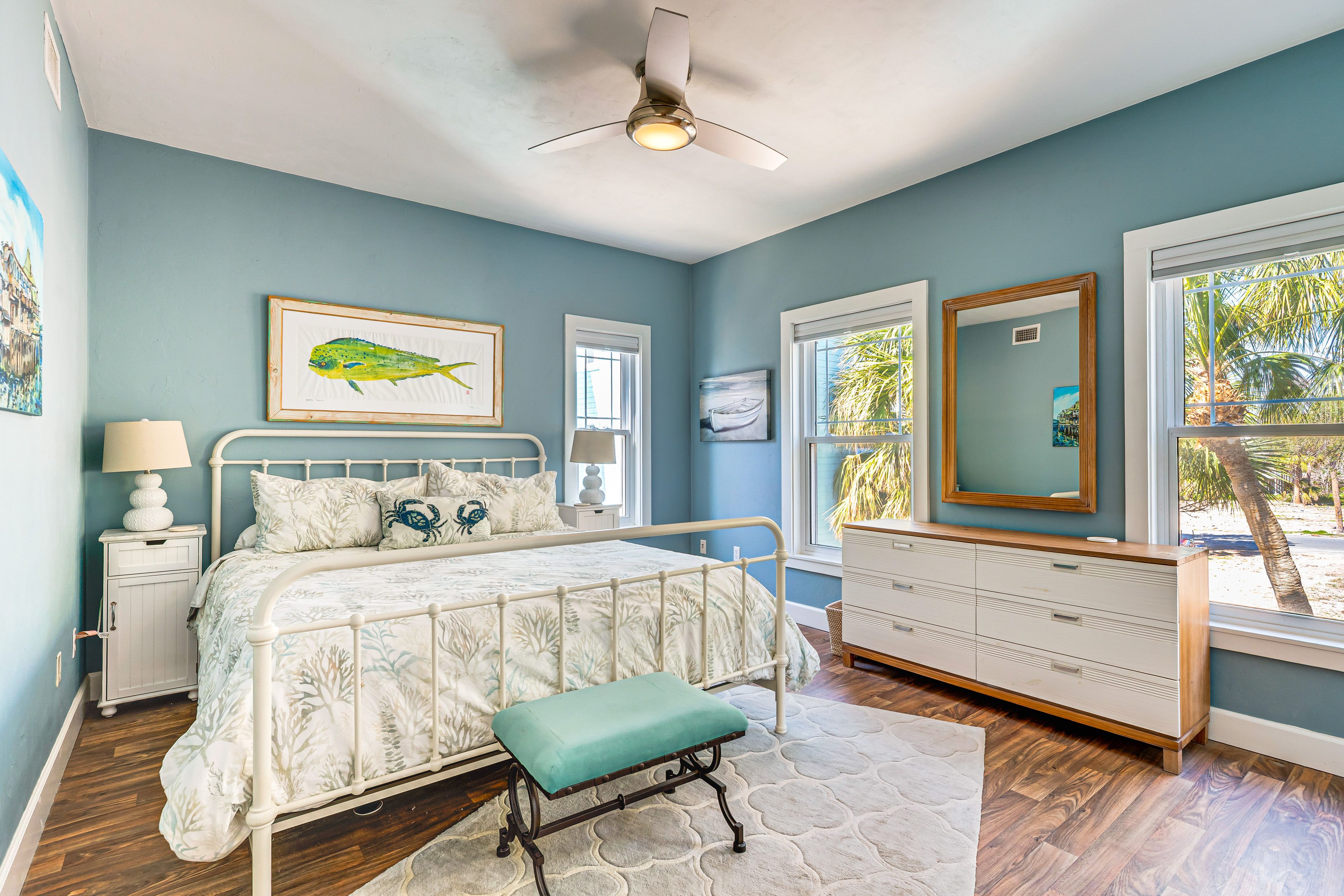 Bedroom | California King Bed | 2nd Floor