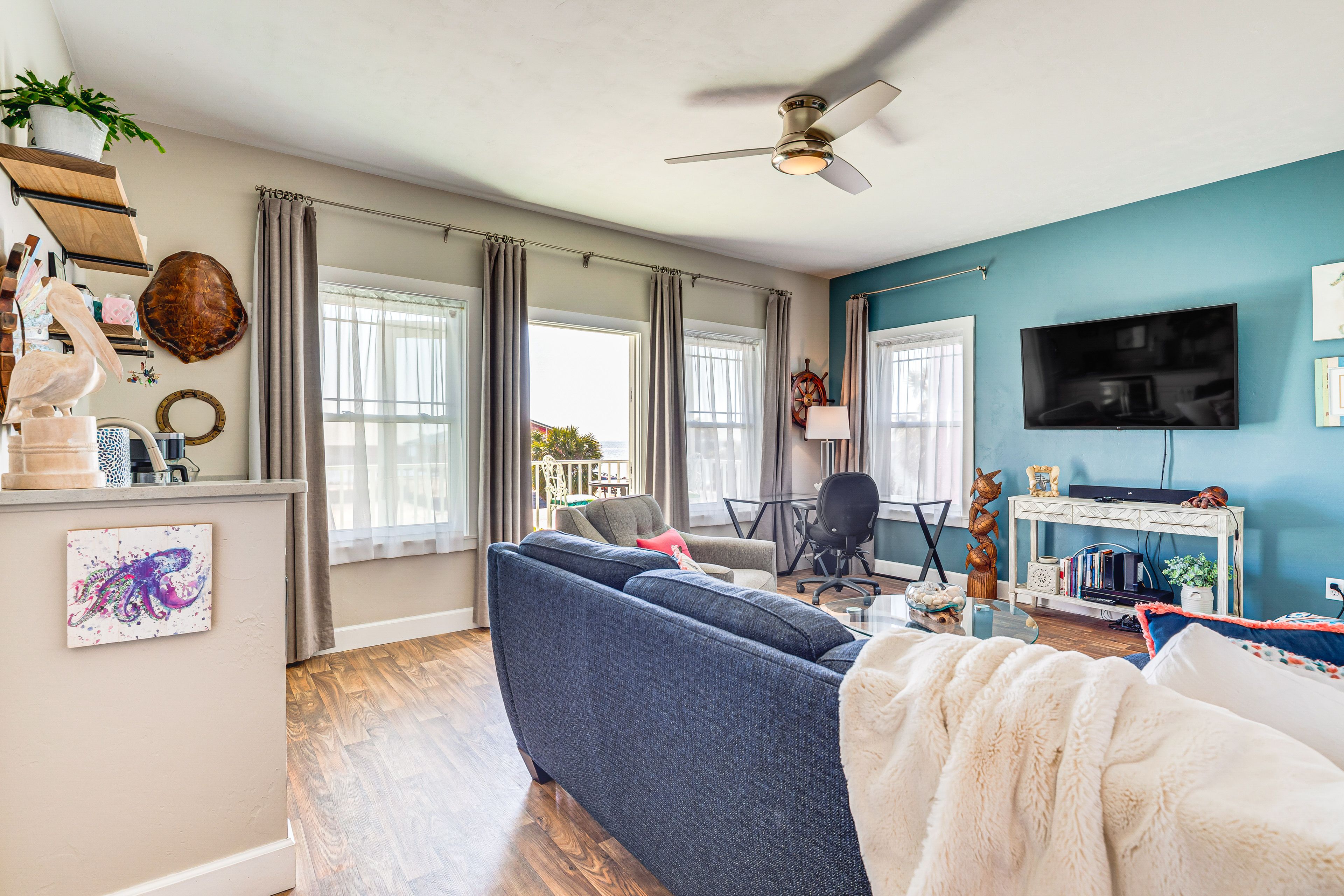 Living Area | Smart TV | Wet Bar w/ Wine Cooler | 2nd Floor