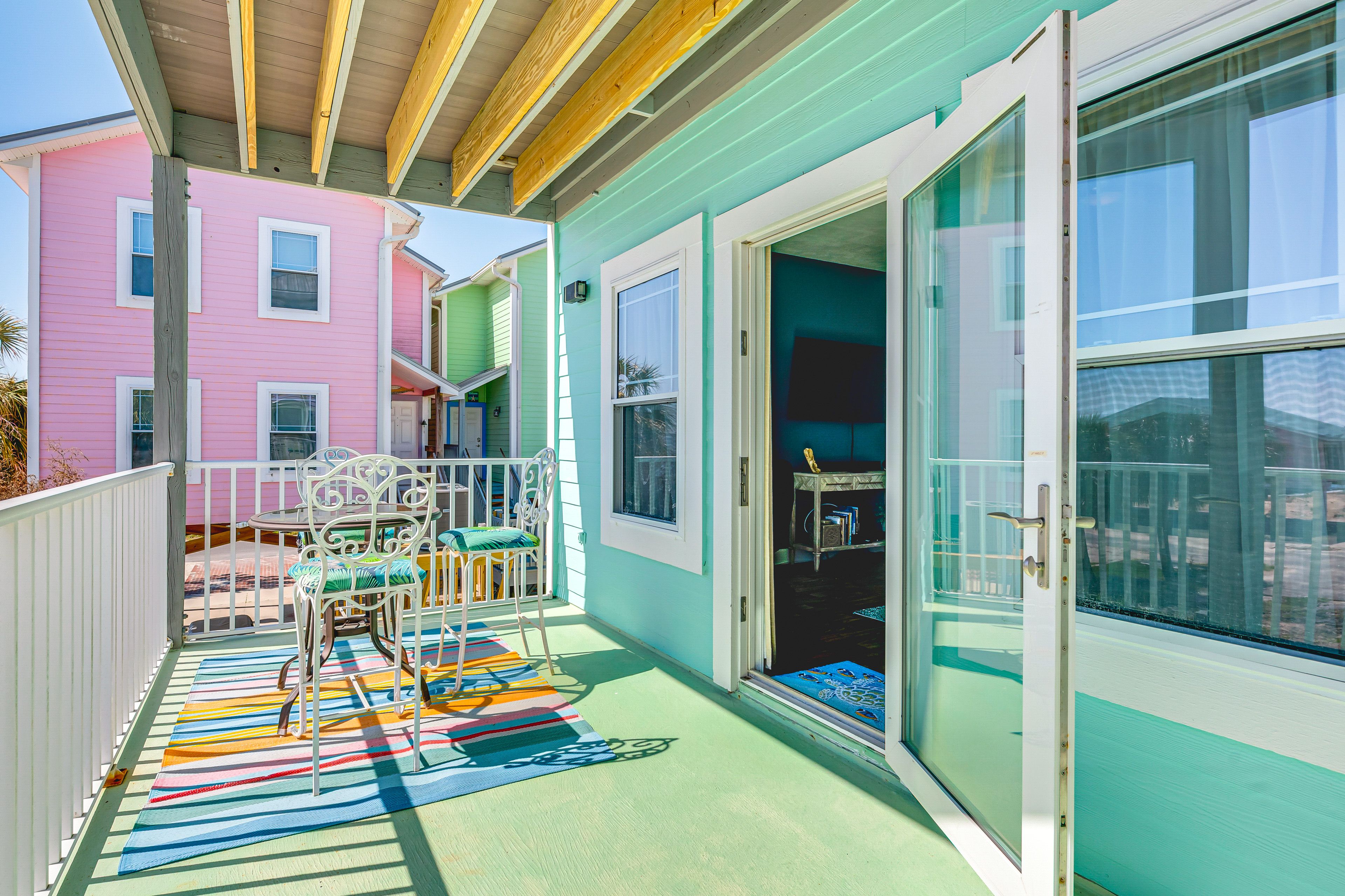 House Exterior | 2nd-Floor Balcony