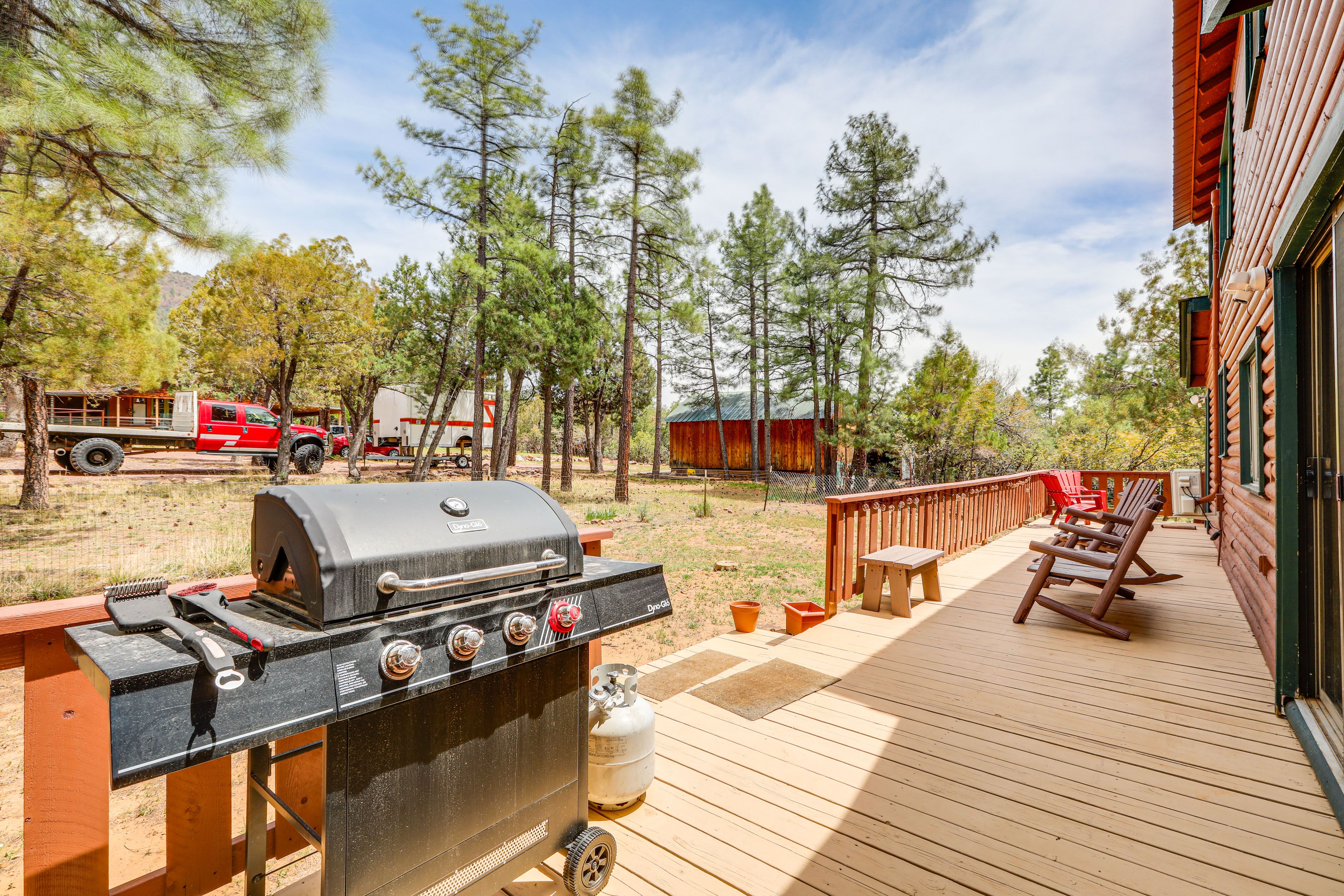 Private Deck | Gas Grill | Outdoor Seating