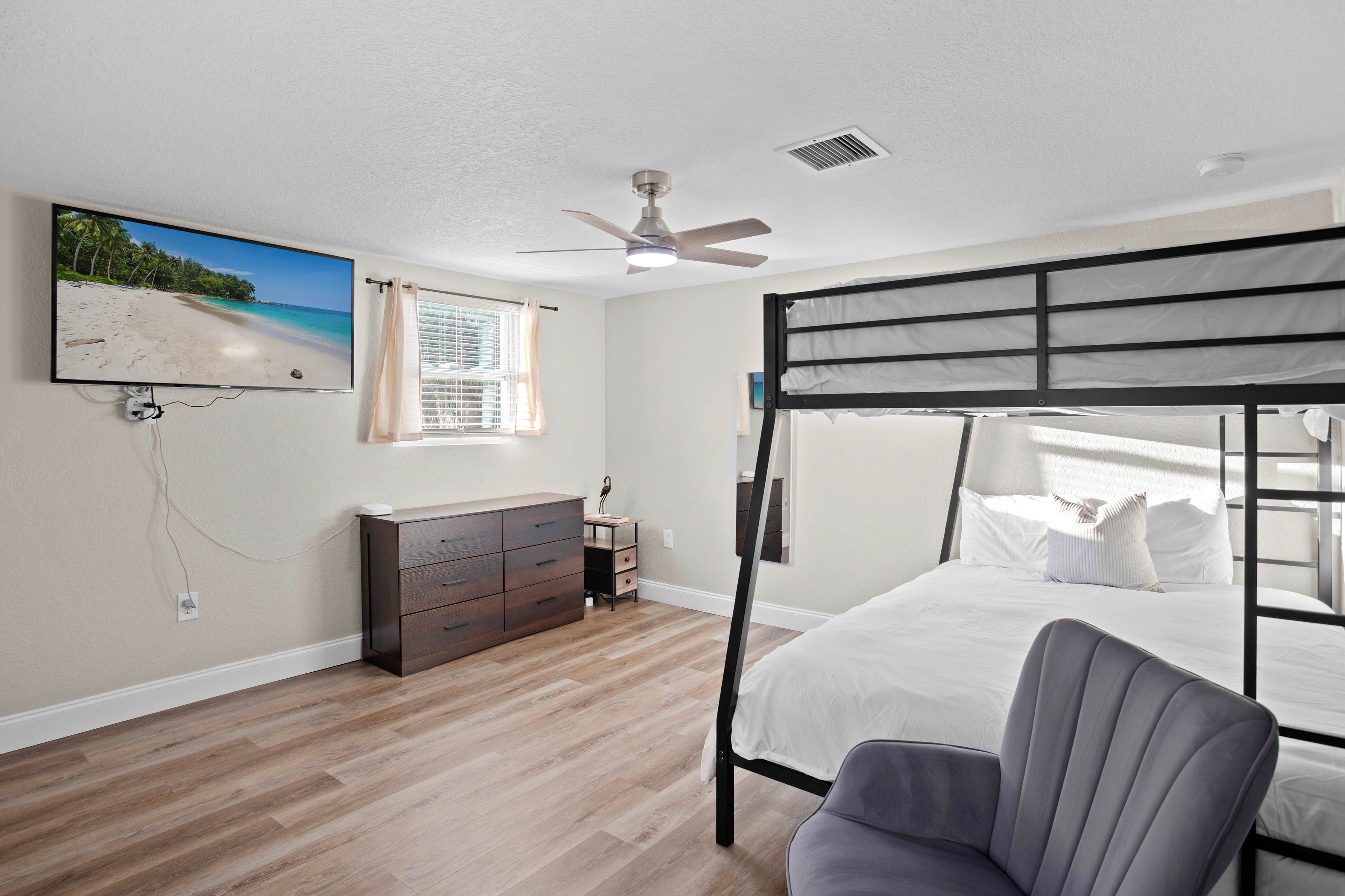 Bedroom 3 | 2nd Floor | Full/Queen Bunk Bed