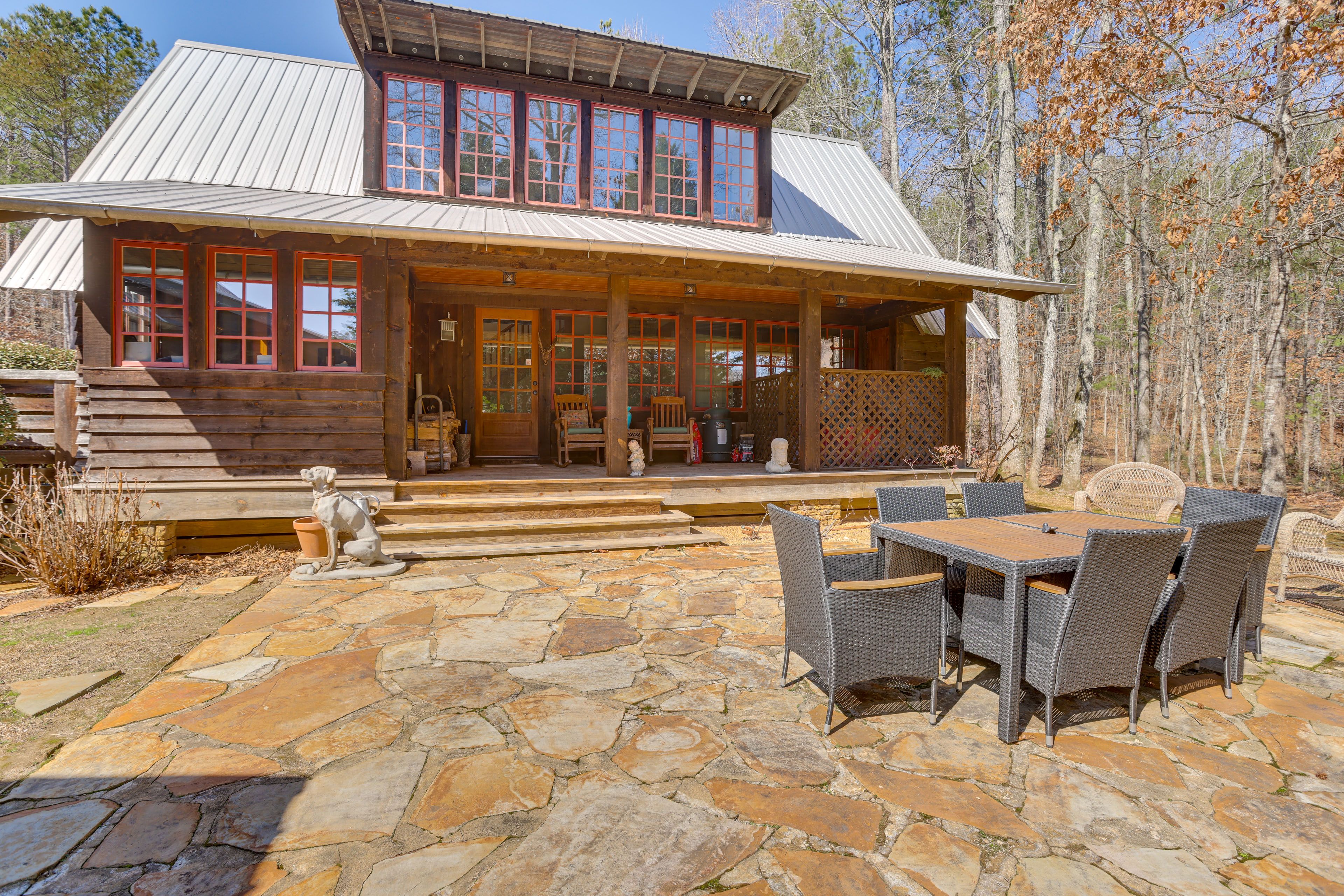 Trussville Vacation Rental | 2BR | 1BA | 2,000 Sq Ft | 4 Steps to Enter