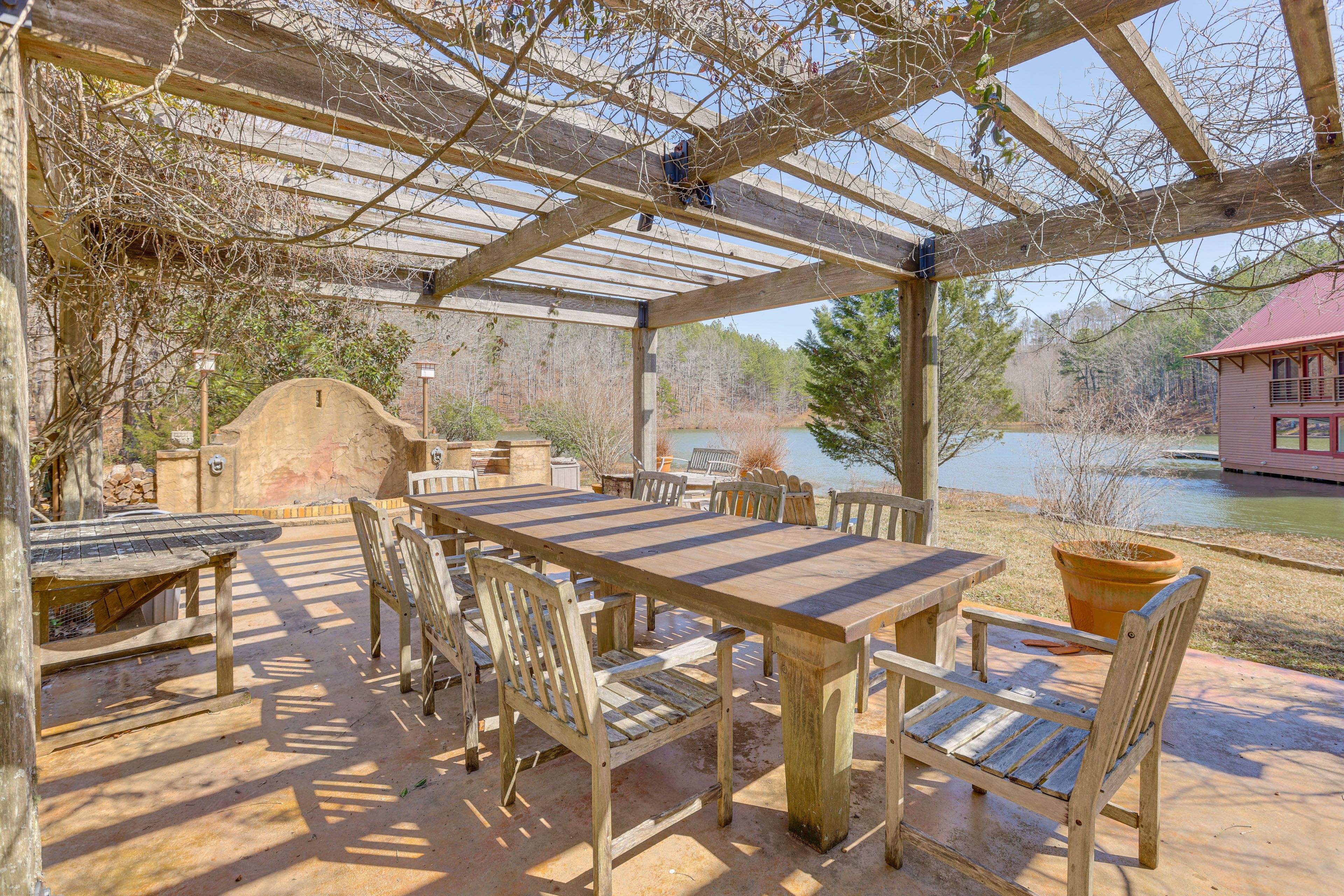 Lakeside Dining Pavilion