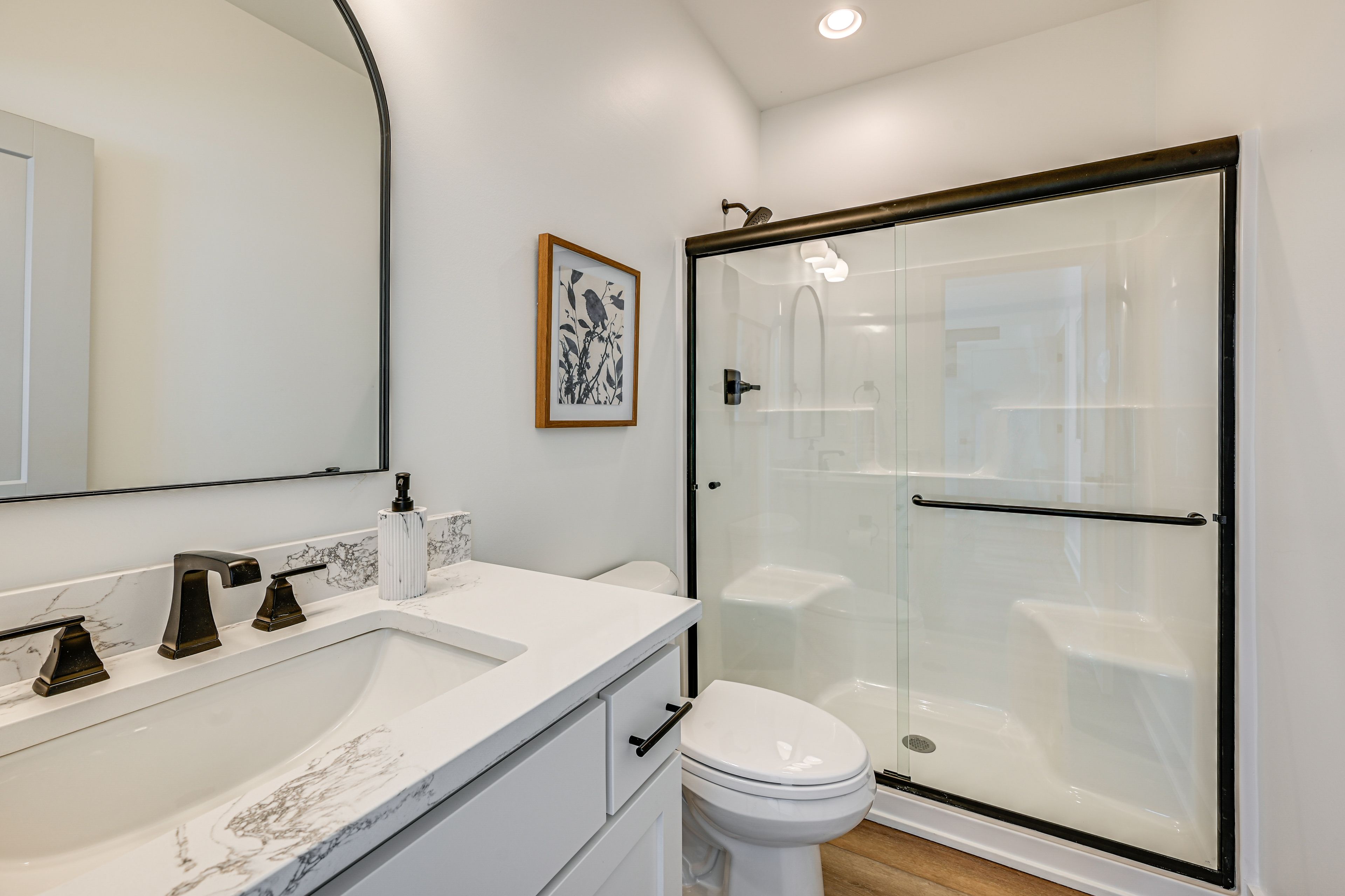 Full Bathroom | 1st Floor