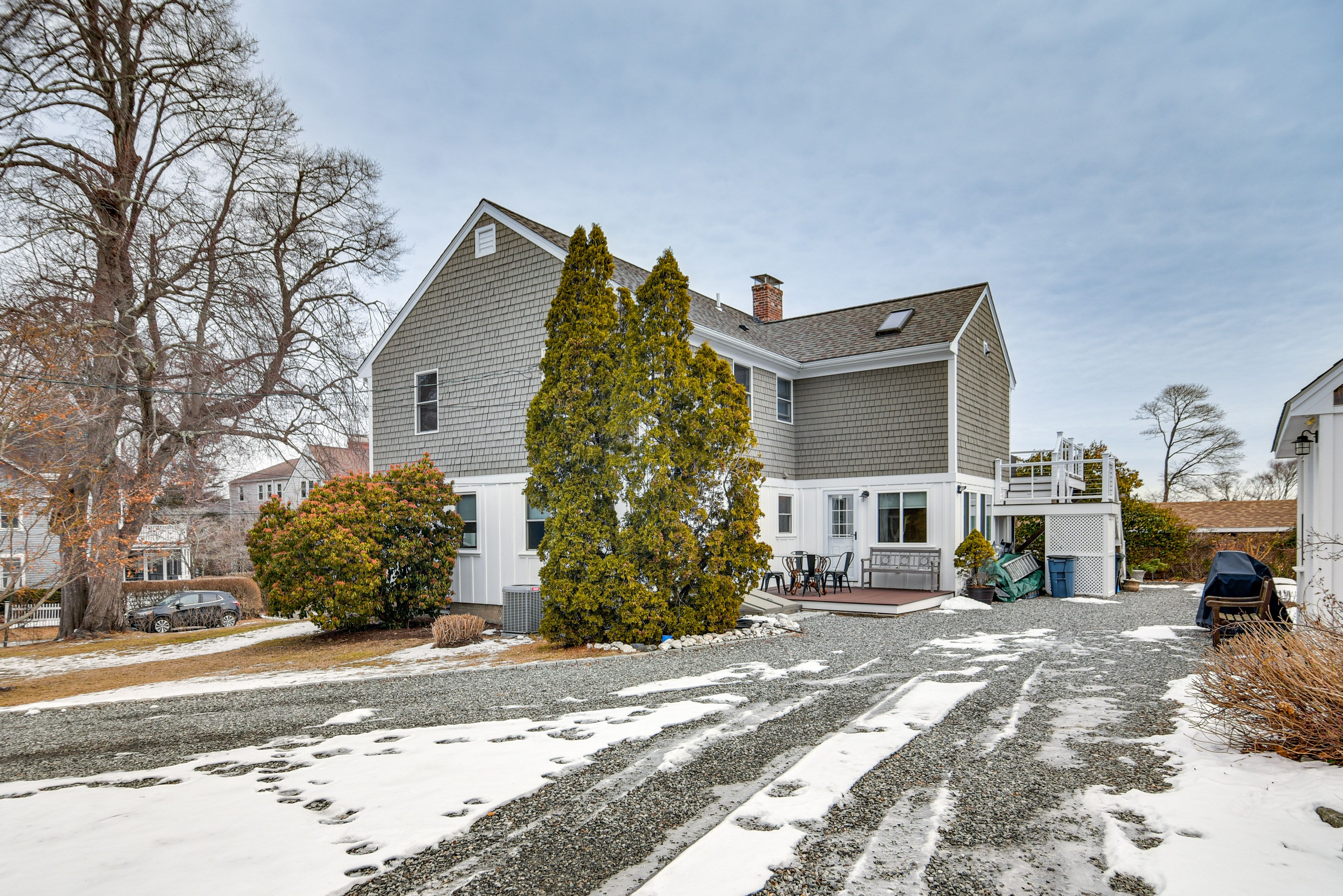 Homeowner On-Site (Separate Unit) | Shared Amenities | Gas Grill