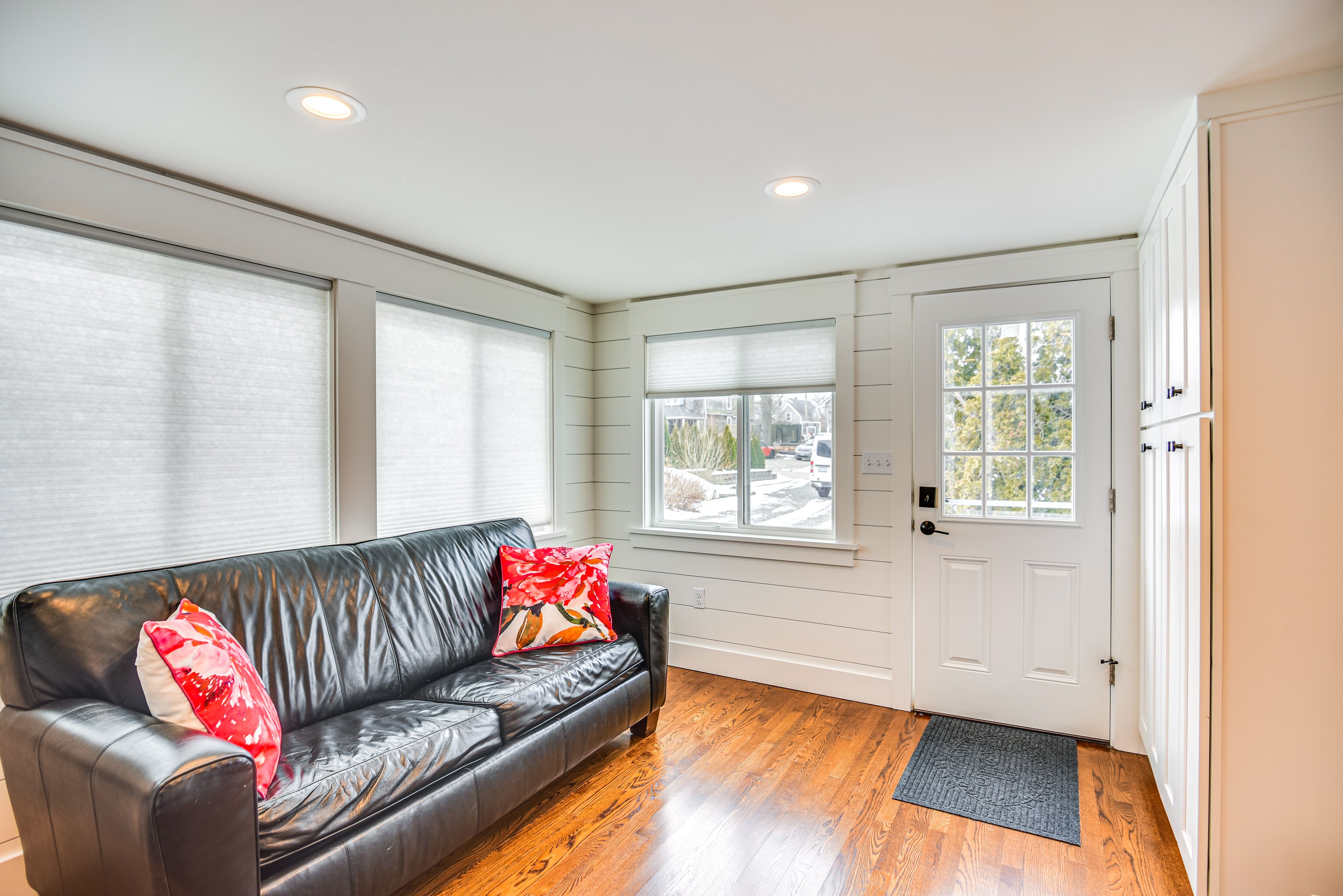Entryway | Queen Sleeper Sofa