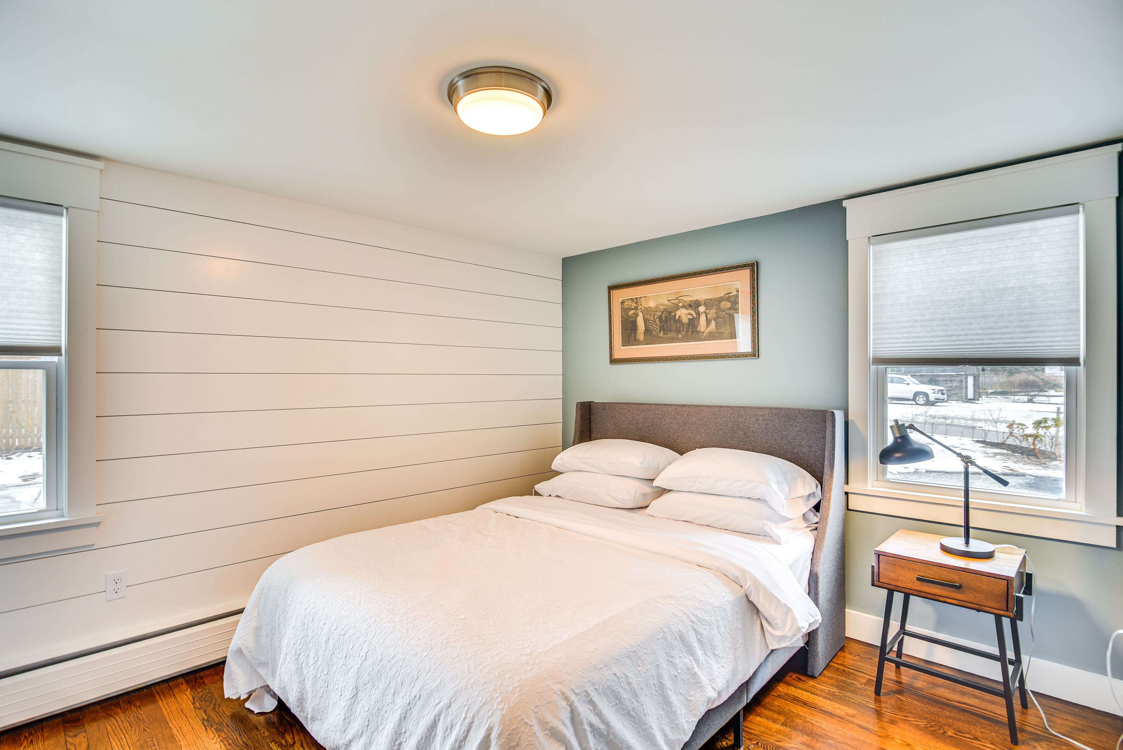 Bedroom 1 | Queen Bed