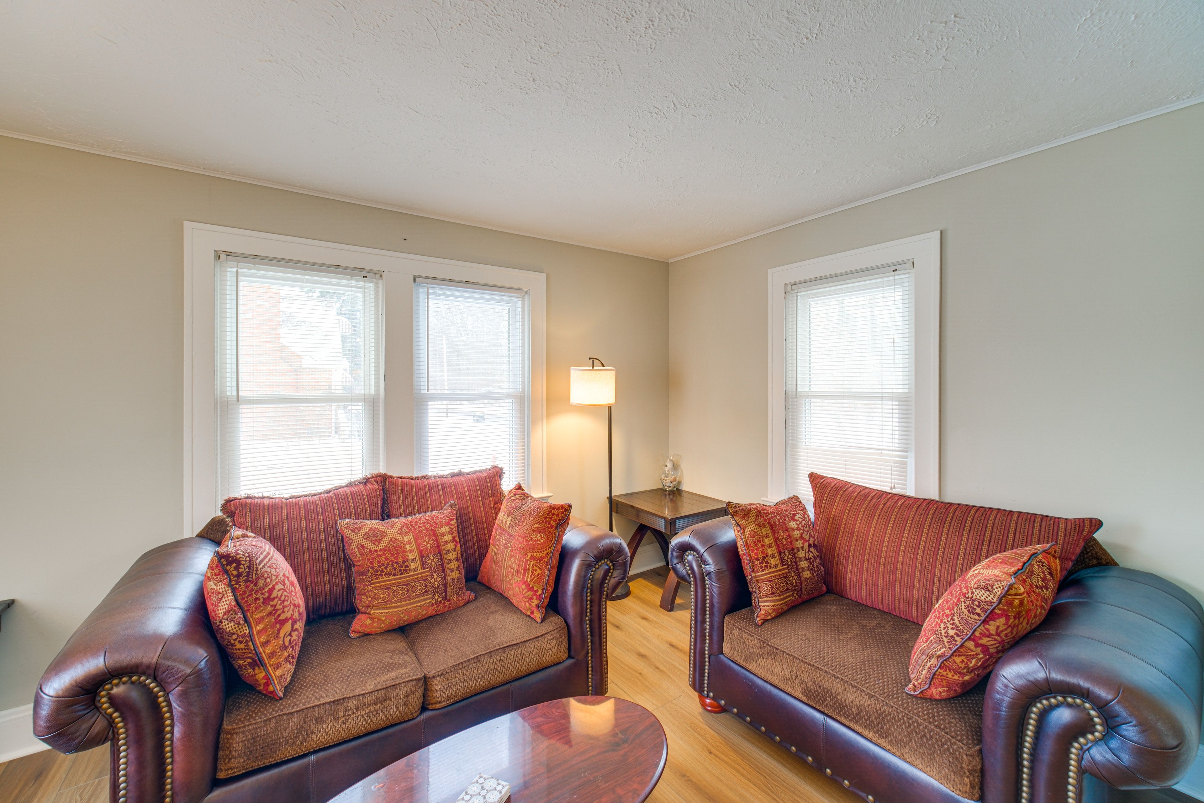 Seating Area | 1st Floor