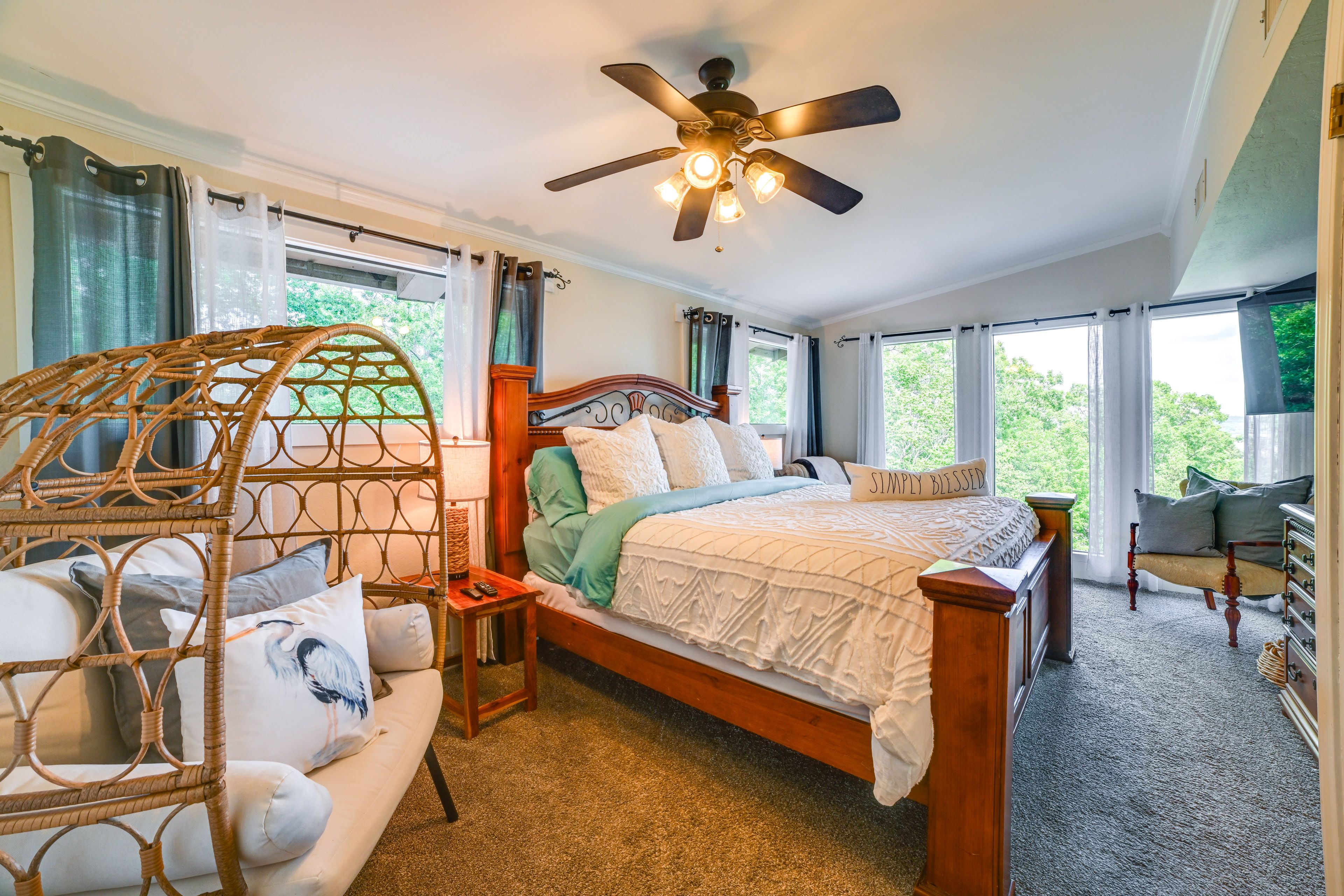 Chalet | Bedroom 2 | King Bed | Upper Level