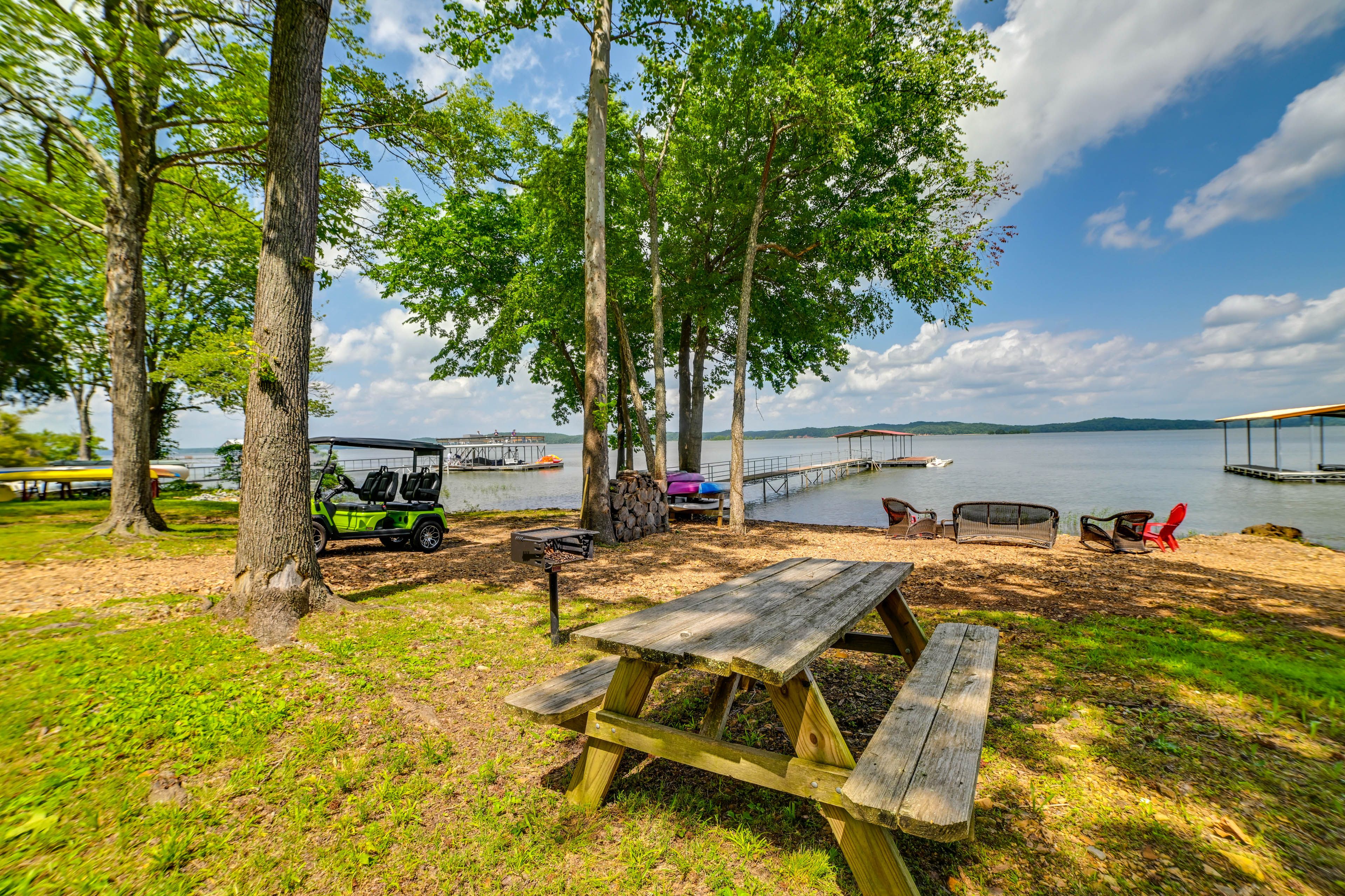 Kentucky Lake | Dock | Fire Pit