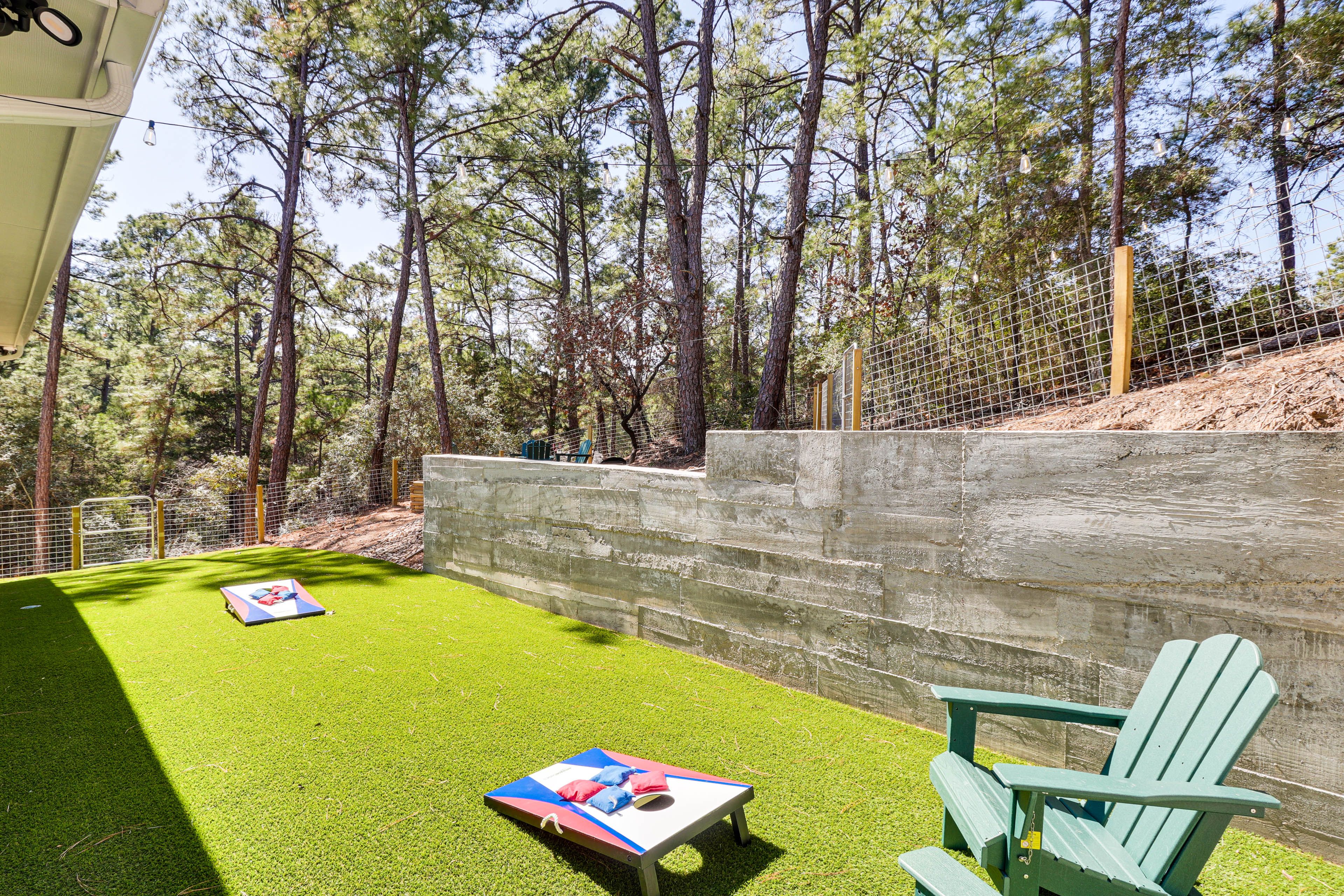Fenced Yard | Cornhole Set