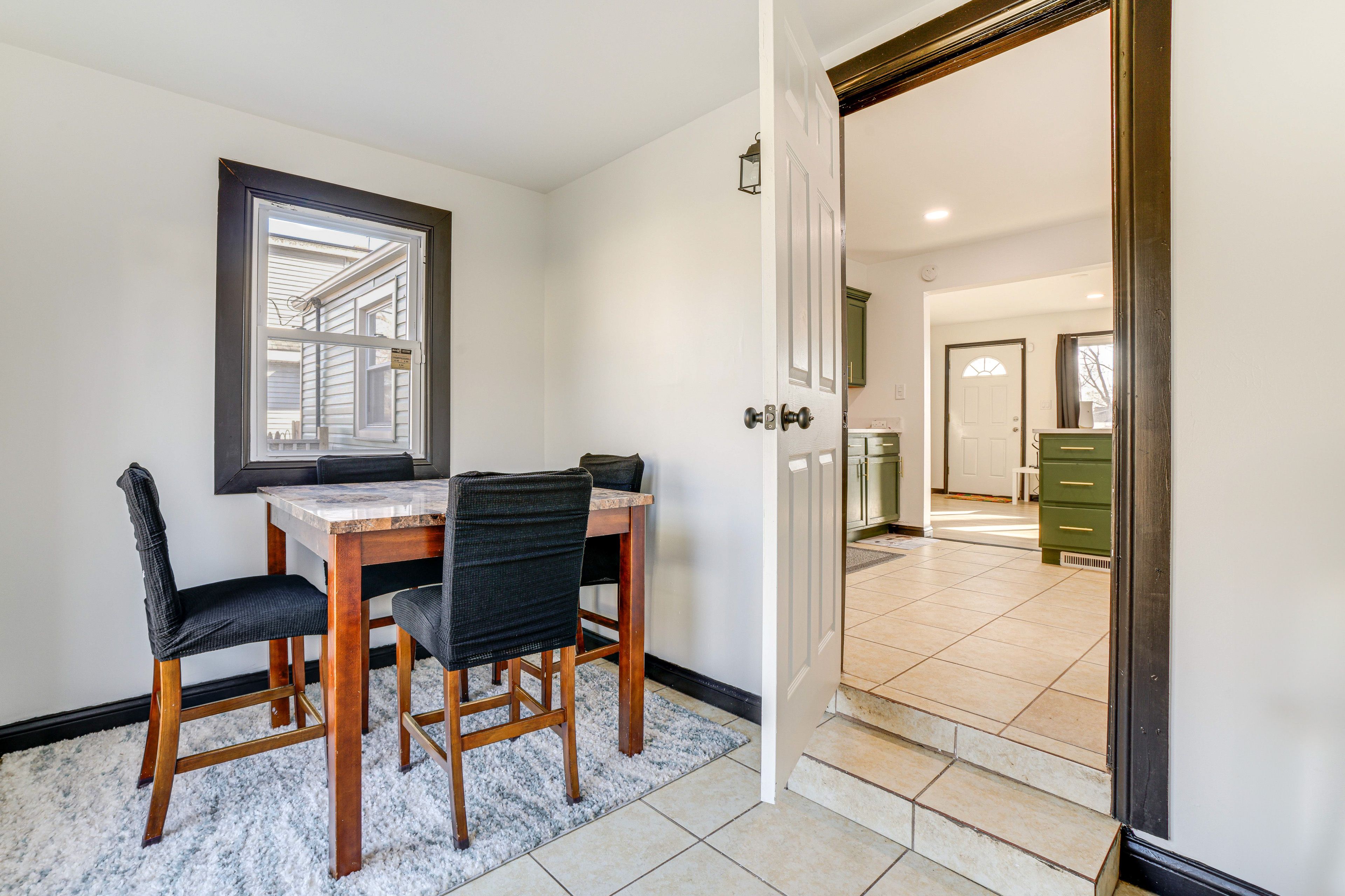 Dining Room | Dishware/Flatware Provided | 1st Floor
