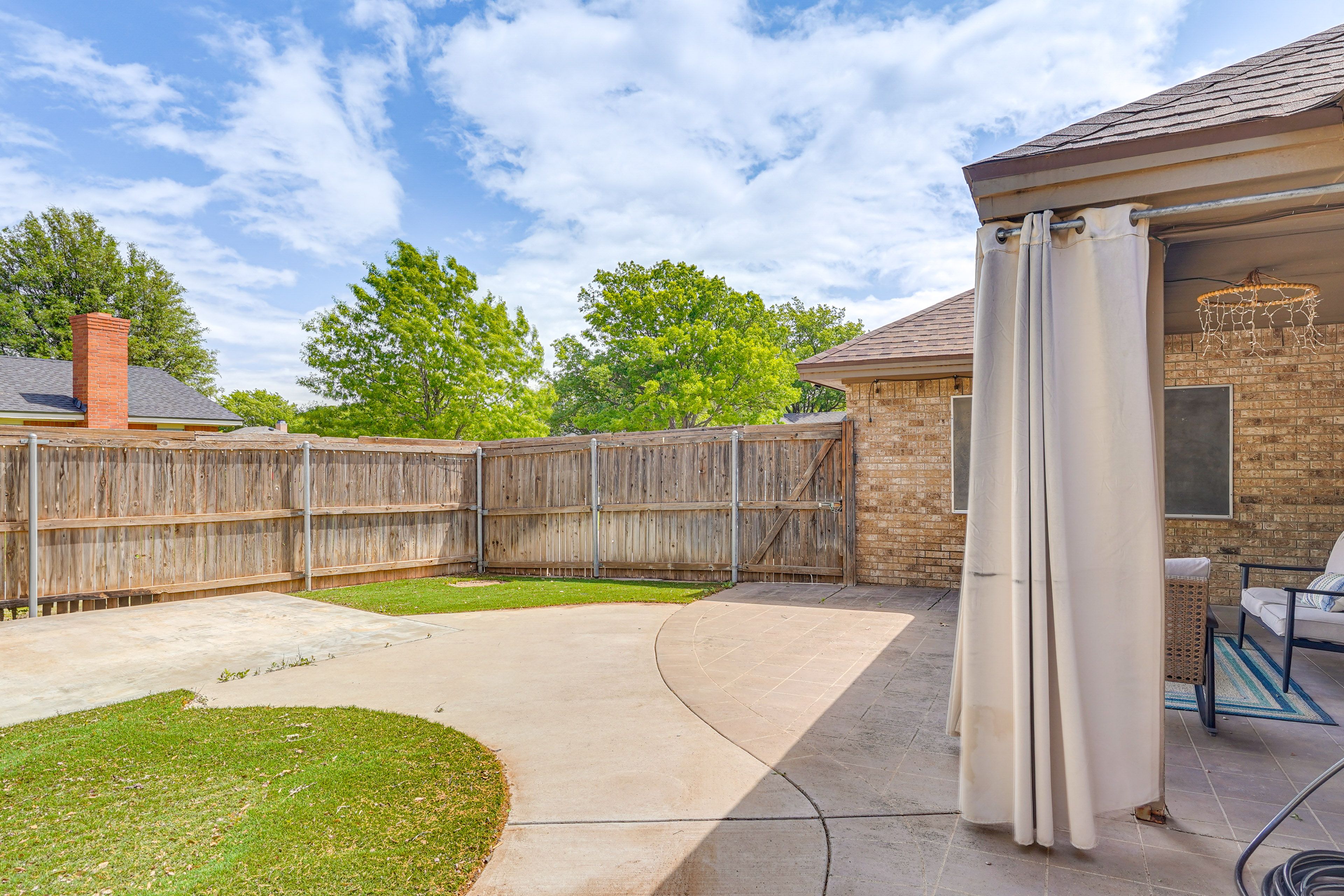 Fenced Yard