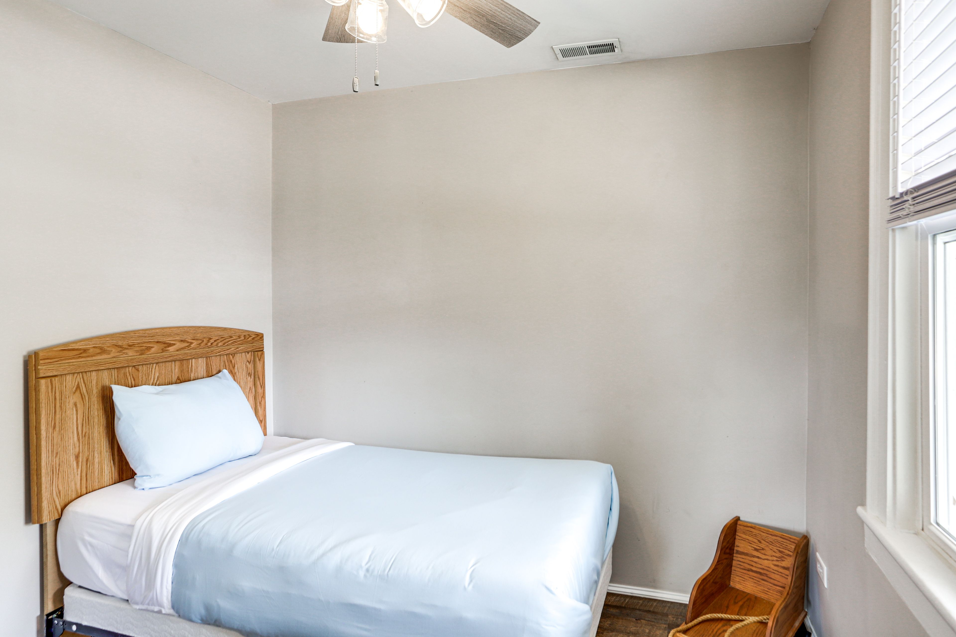 Bedroom 3 | Twin Bed
