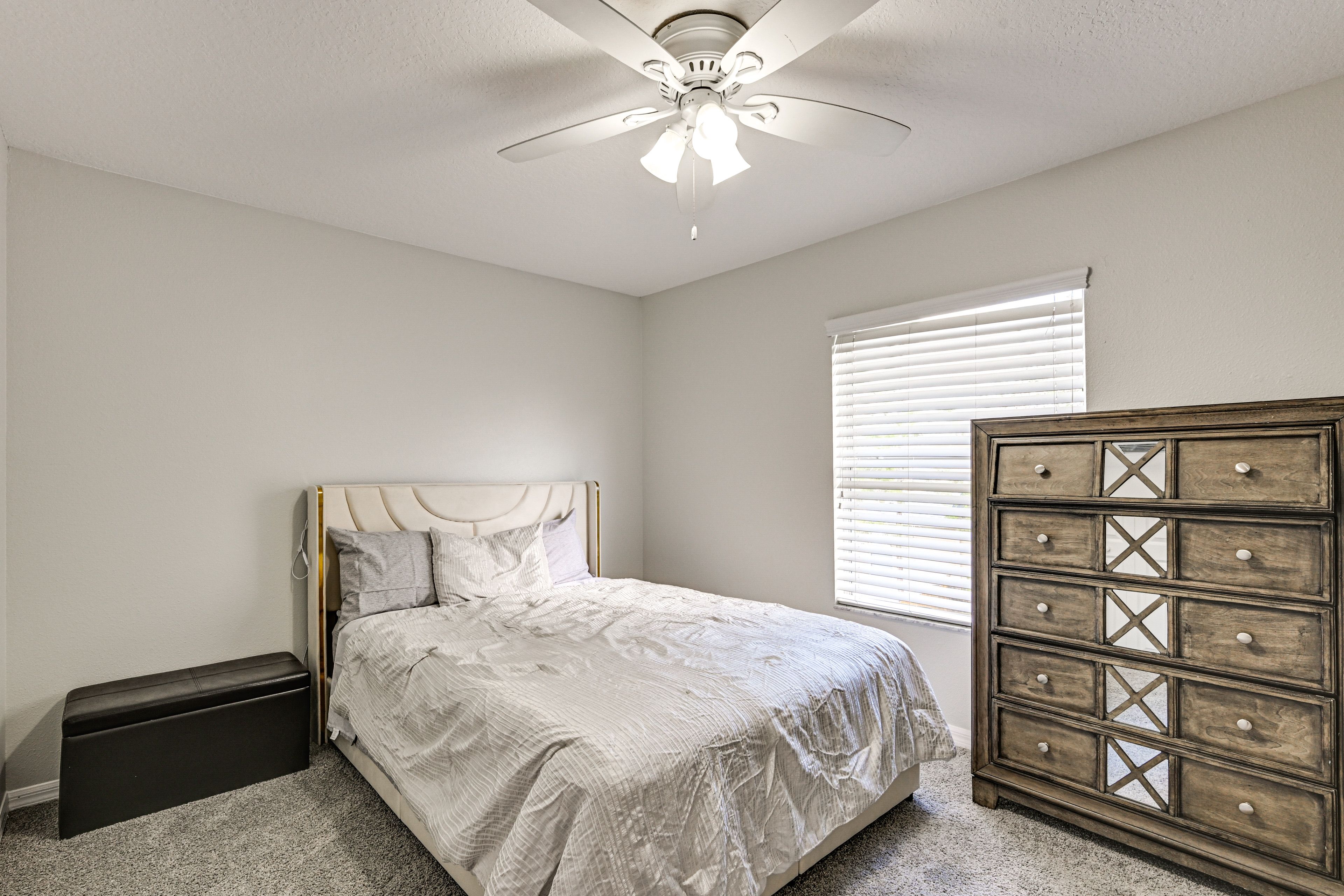 Bedroom 4 | Queen Bed | 2nd Floor