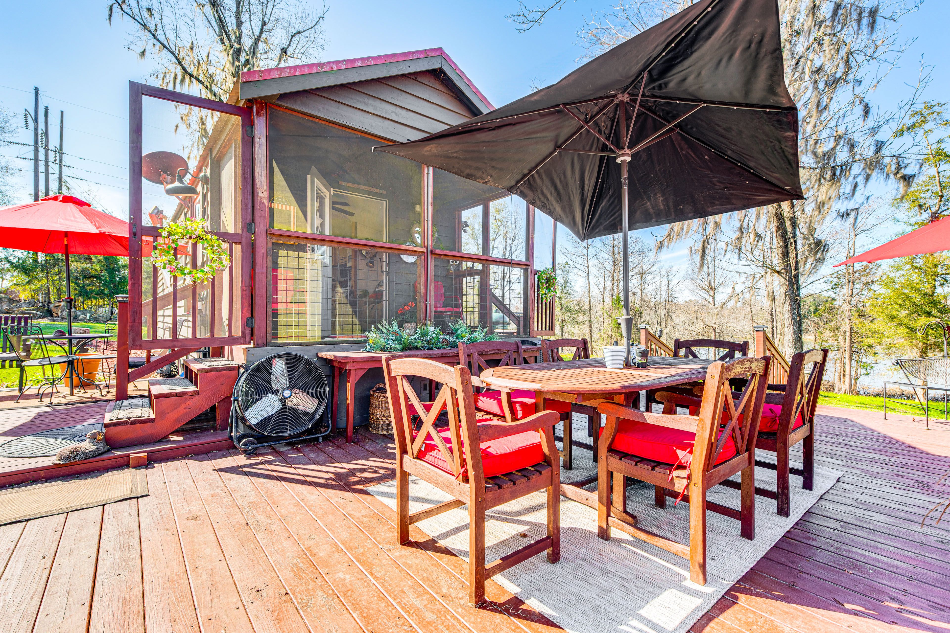 Cabin Exterior | Furnished Deck | Dining Areas | Gas Fire Pits | Charcoal Grill