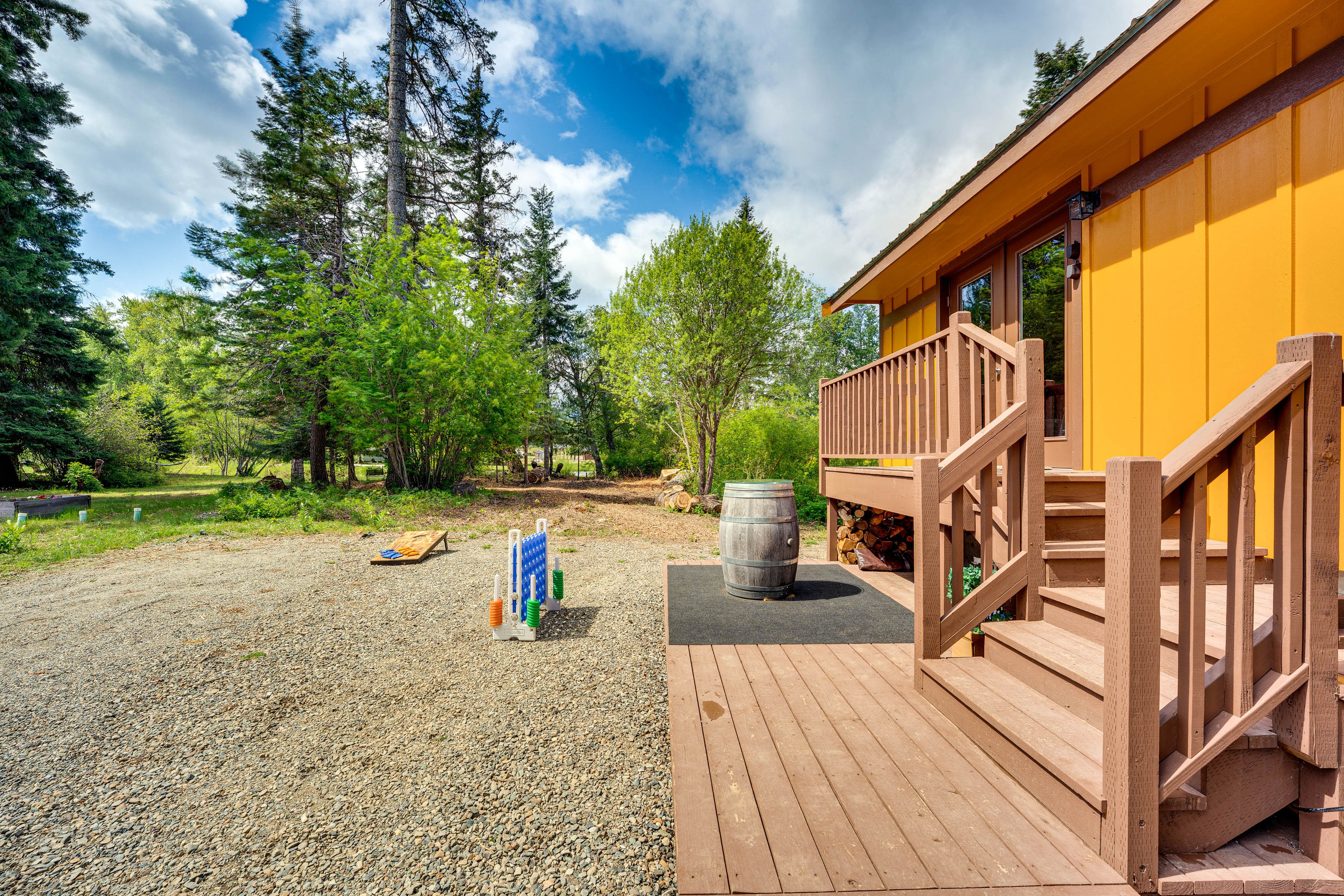 Deck | Yard Games