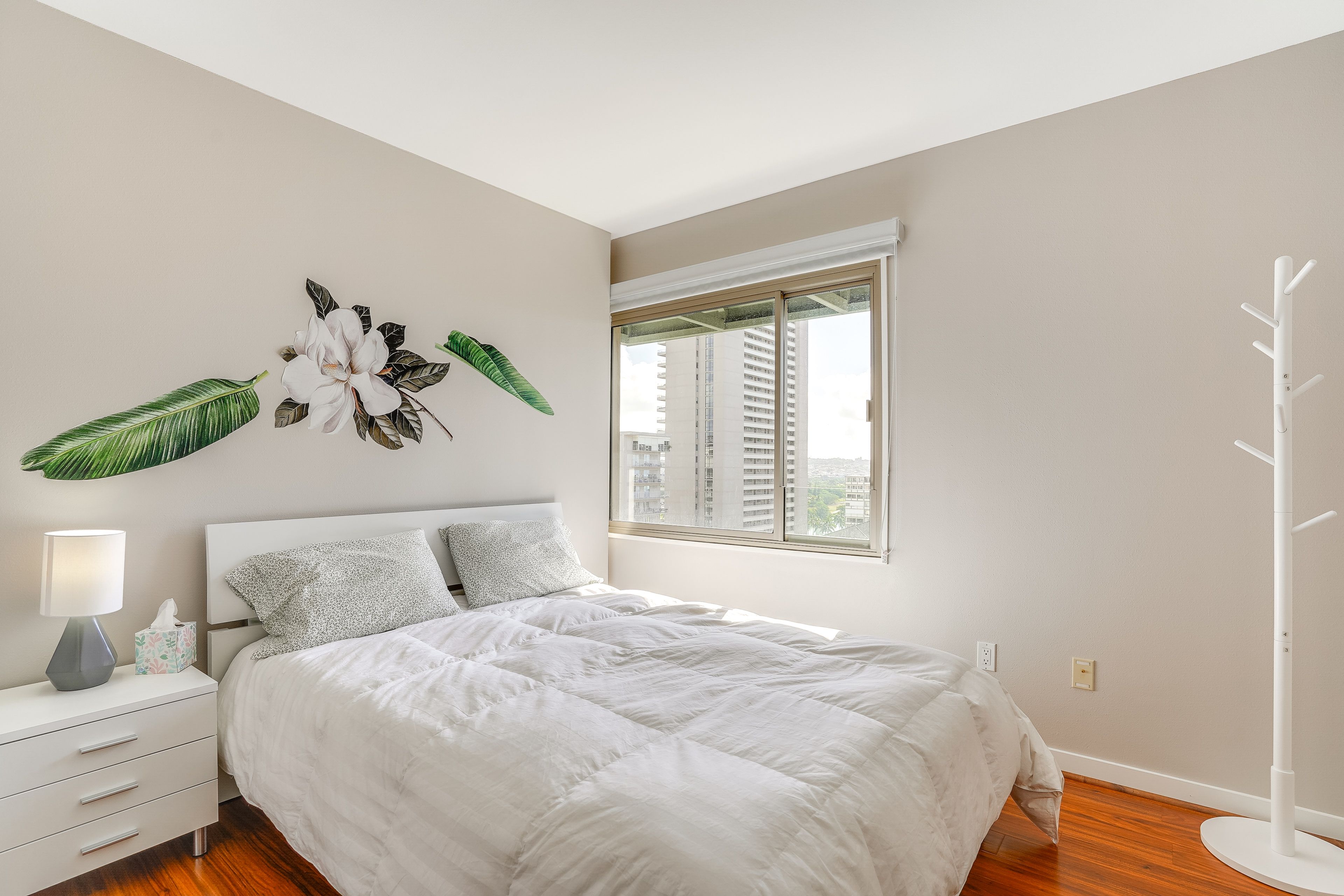 Bedroom 2 | Queen Bed