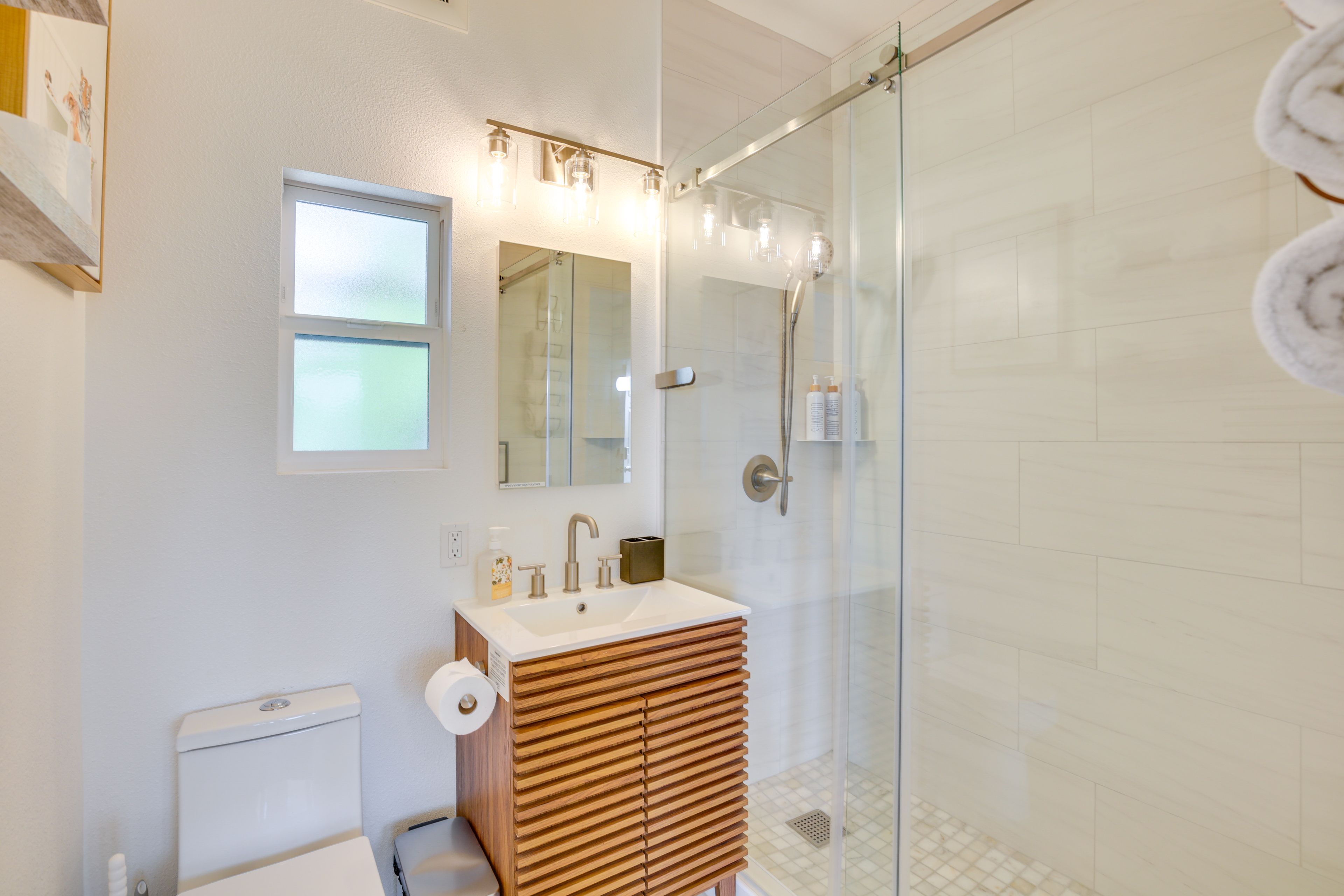 Bathroom | Towels Provided