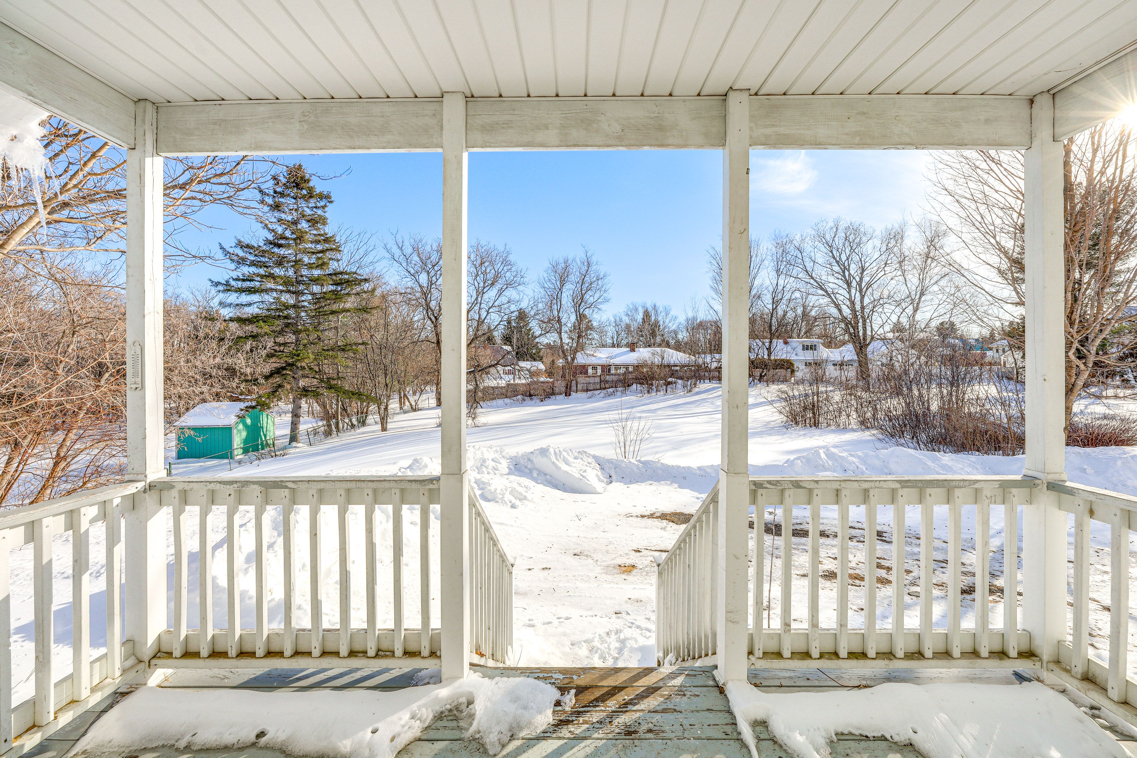 Covered Front Porch