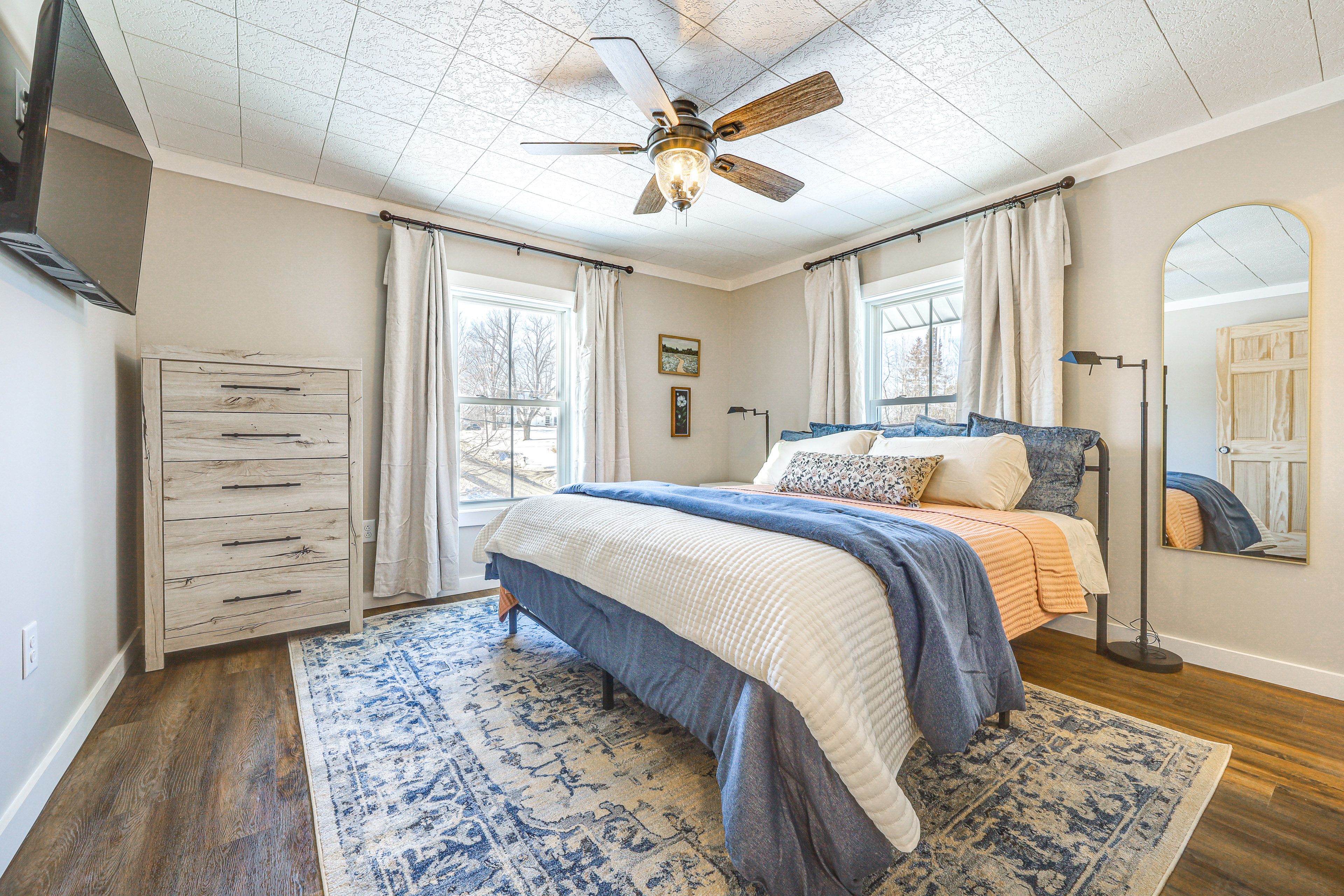 Bedroom 1 | King Bed | Linens Provided | 2nd Floor