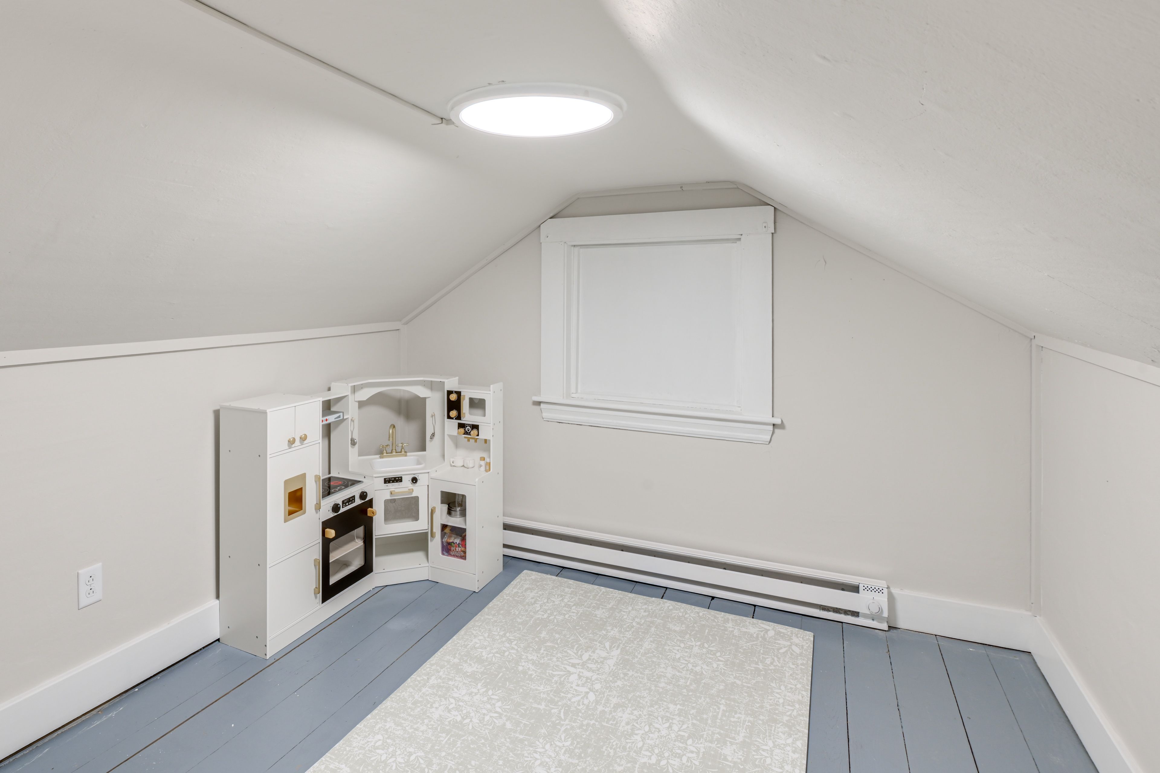 Play Area | 2nd Floor