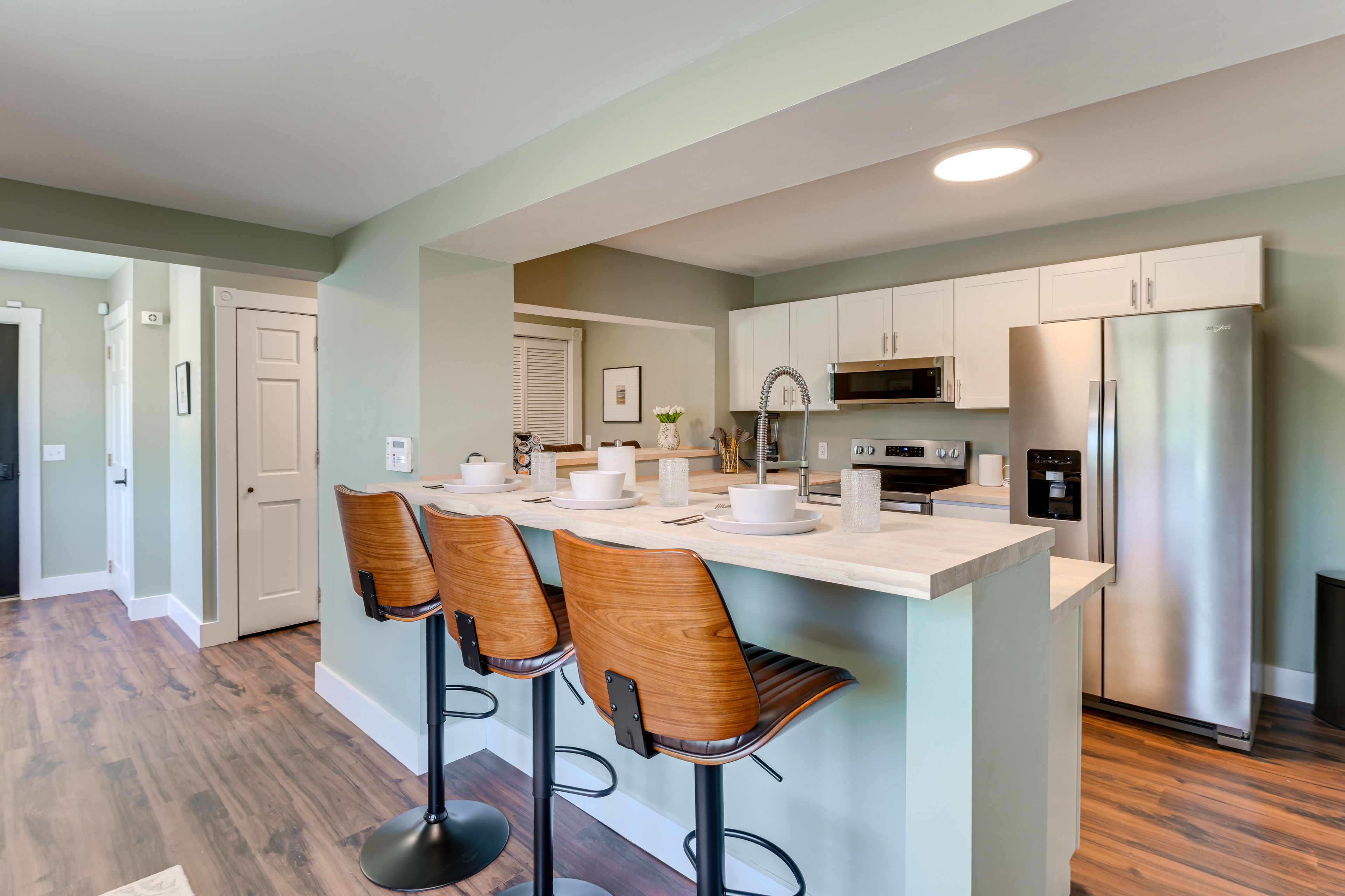 Kitchen | Dishwasher | 1st Floor