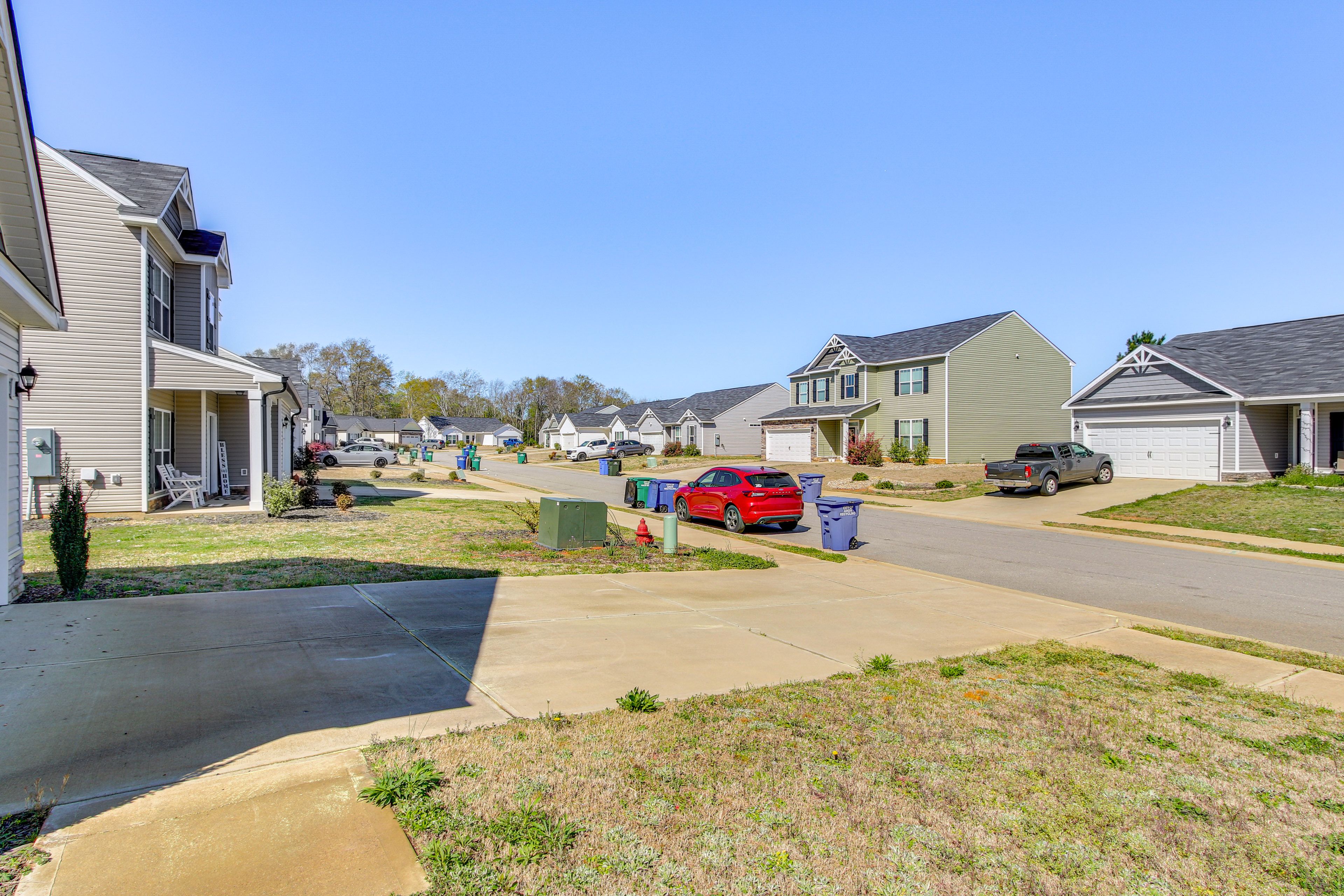 Parking | Garage (2 Vehicles) | Free Street Parking (First-Come, First-Served)