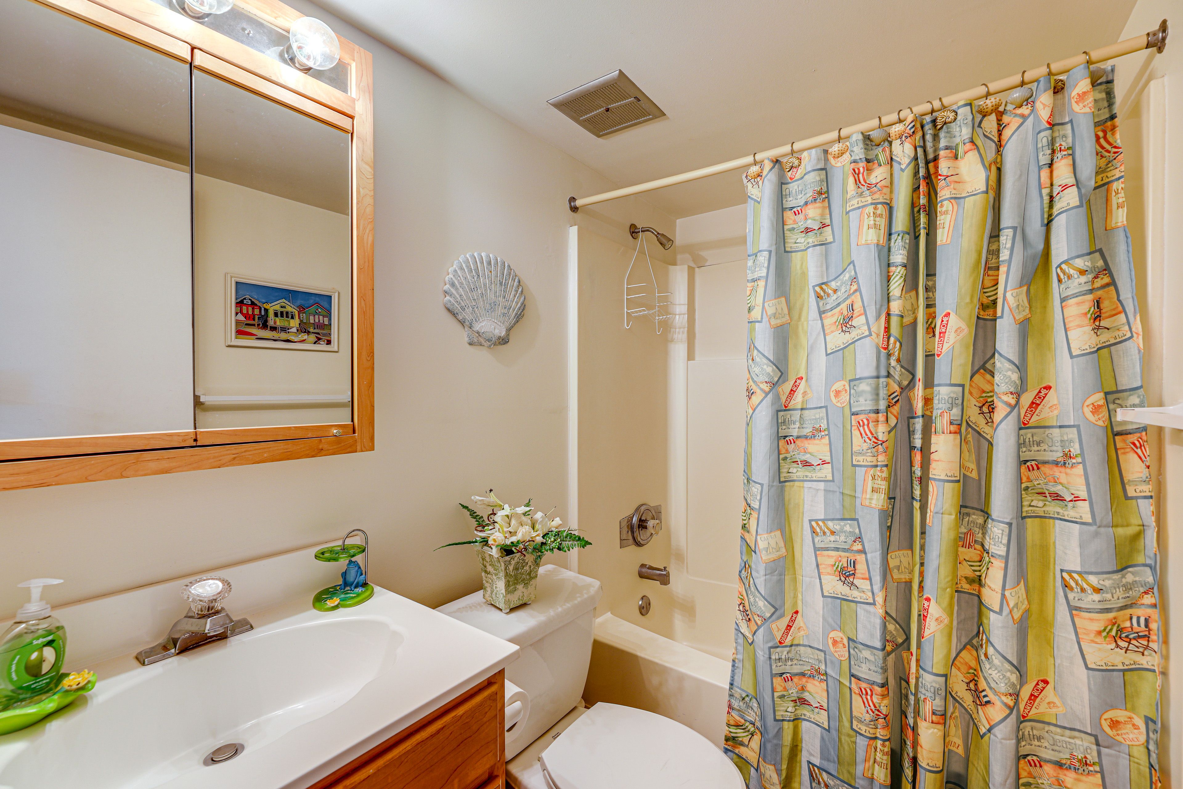Full Bathroom