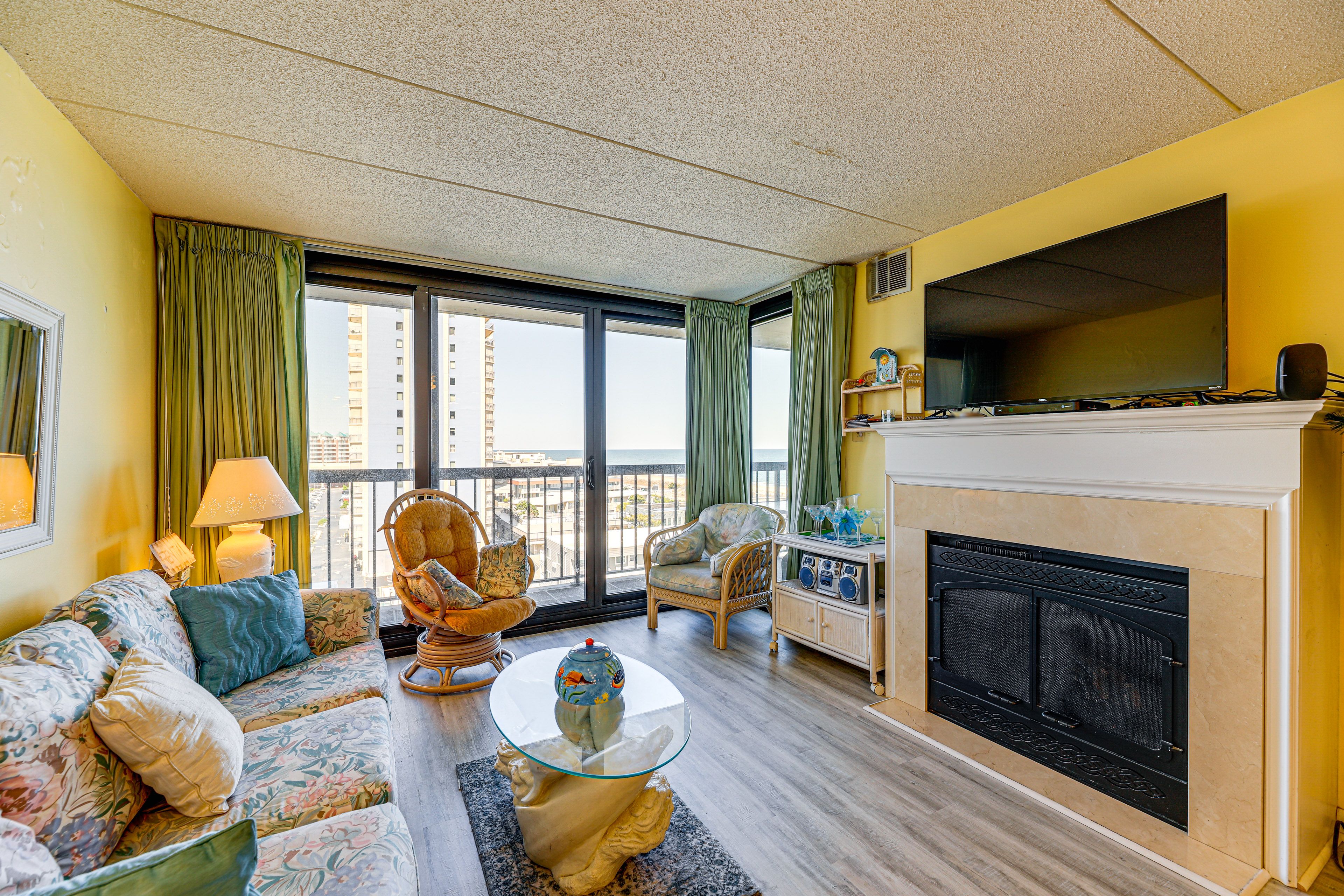 Ocean City Vacation Rental | 2BR | 2BA | 950 Sq Ft | Step-Free Entry