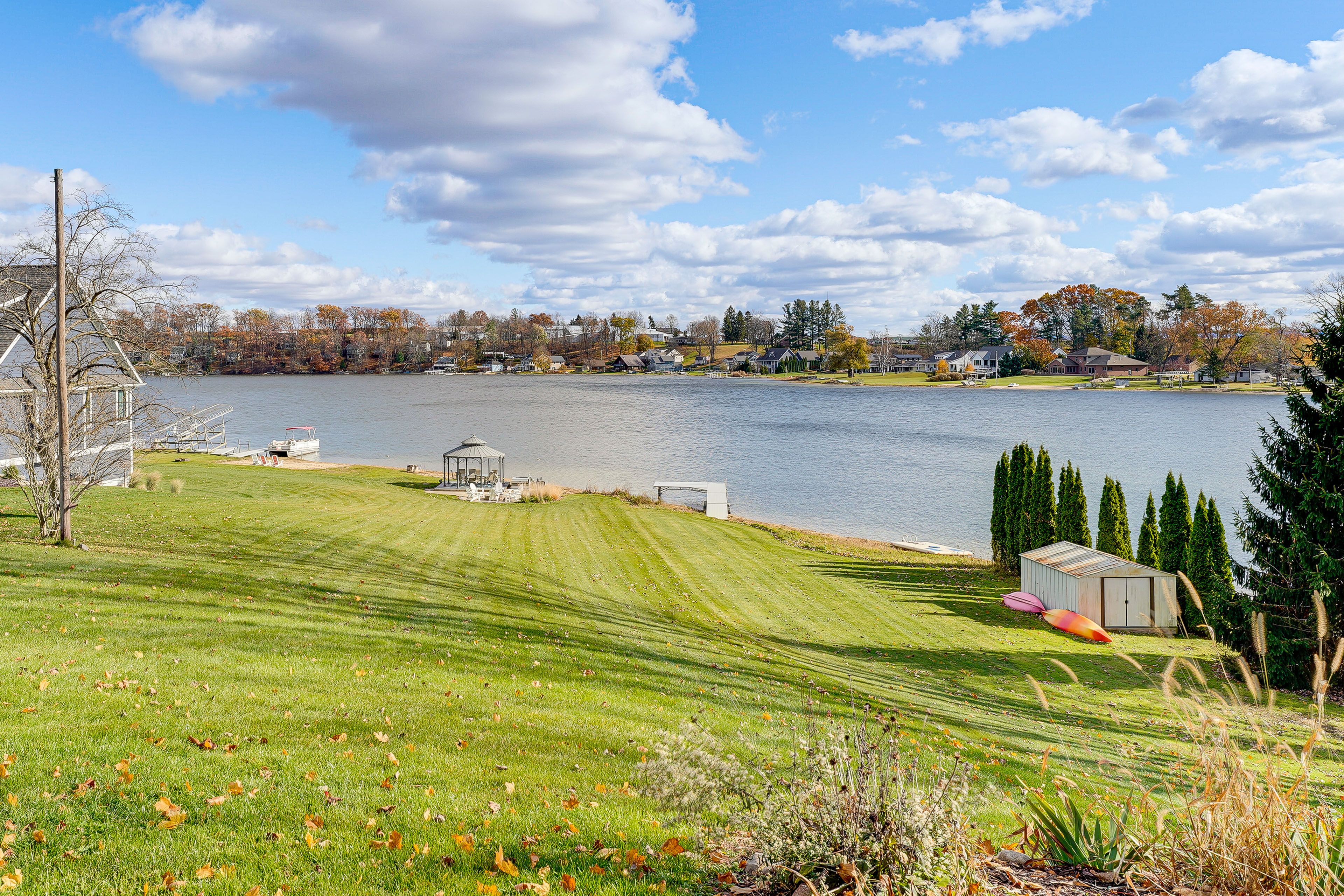 Private Lakefront Property | Beach | Boat Dock