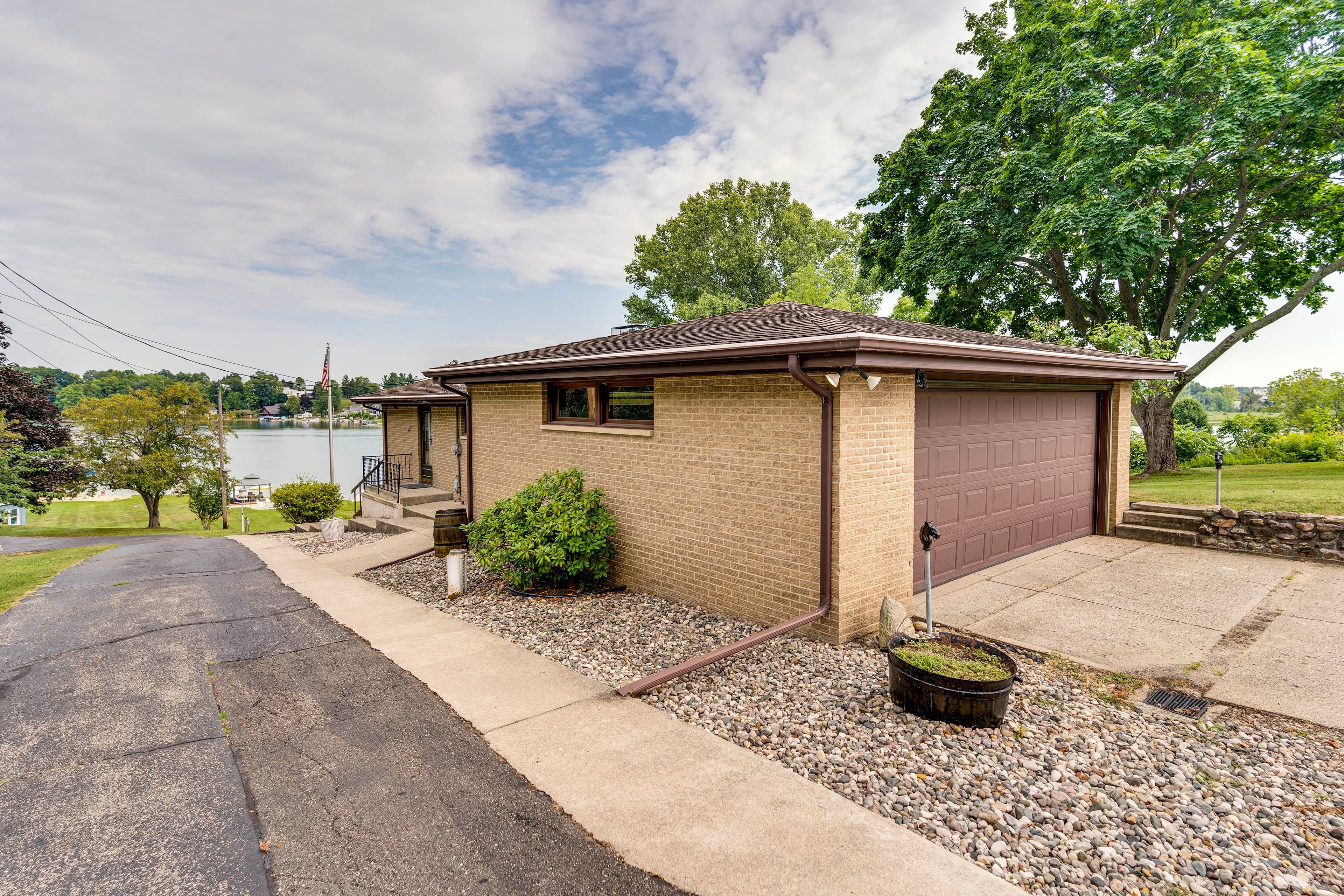 Parking | Driveway (2 Vehicles) | Open Area Left of Driveway (2 Vehicles)