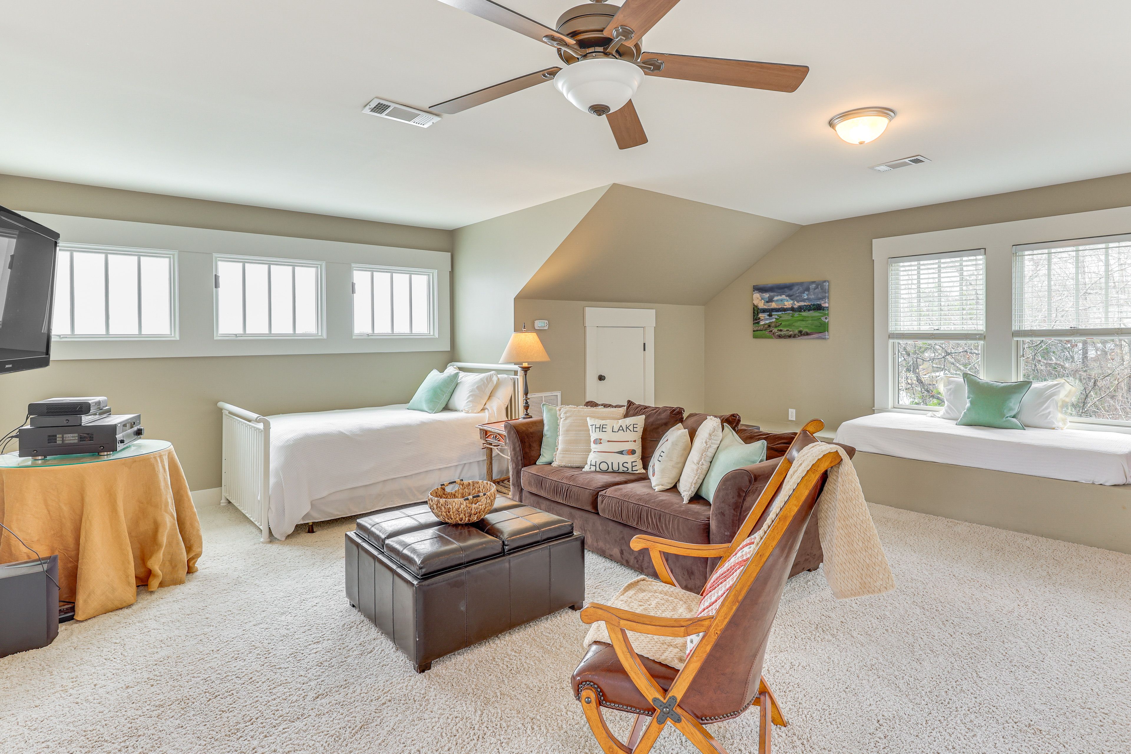 Bedroom 4 | Upper Level | 3 Queen Beds | Twin Daybed | Smart TV w/ Cable