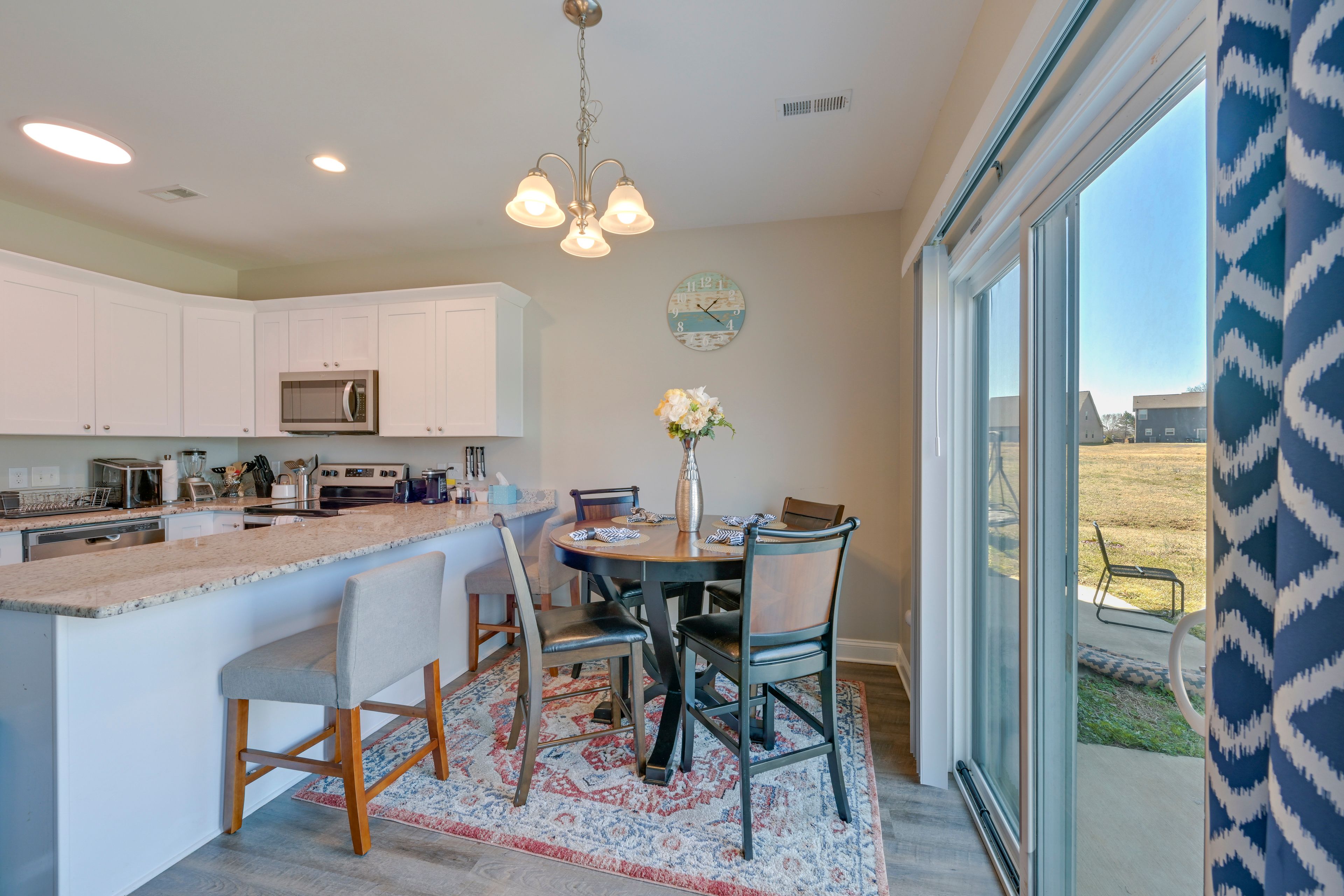 Dining Area | 1st Floor