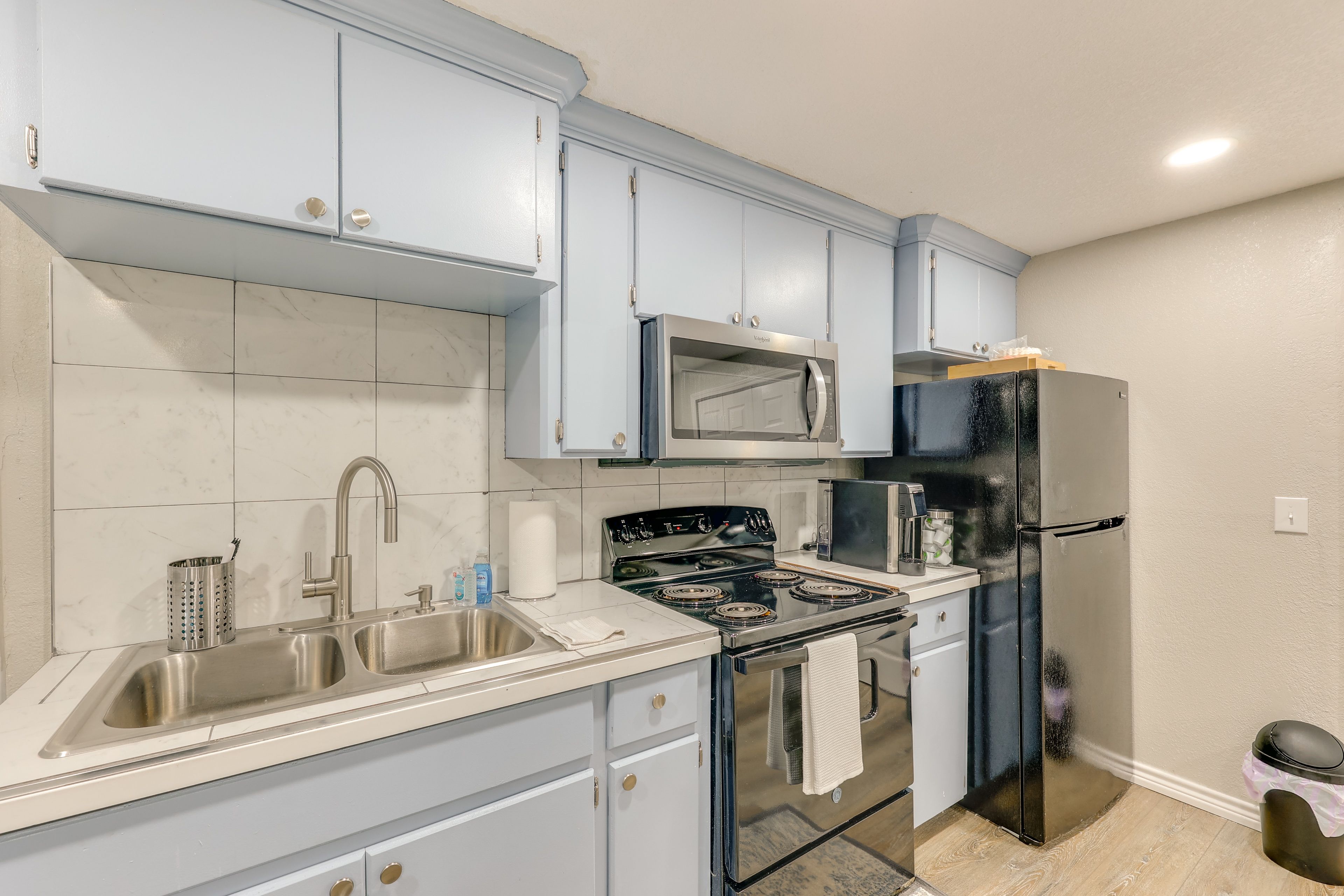 Kitchen | Stove/Oven | Cooking Basics | Single-Serve Coffee Maker