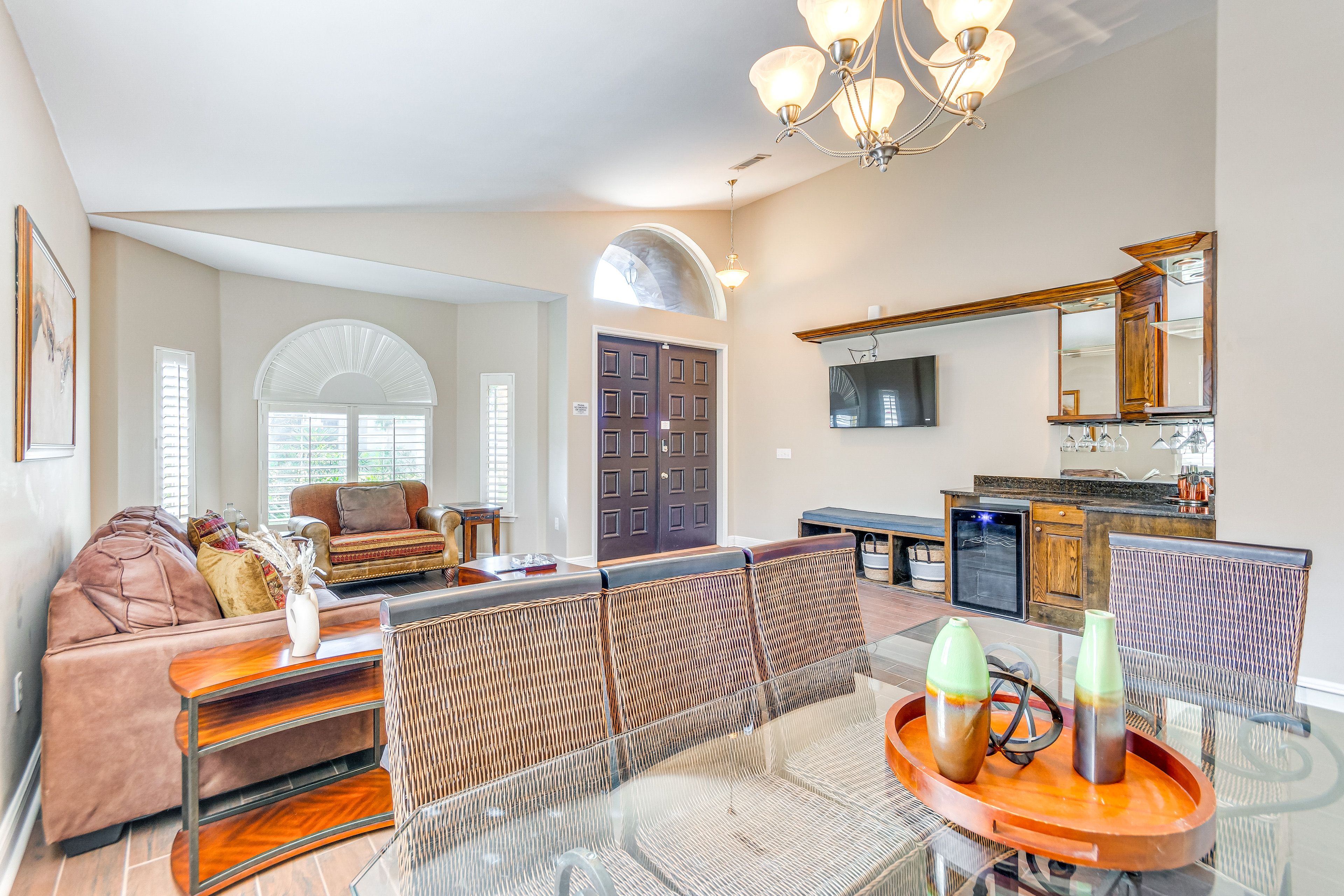 Sitting Room | Dining Table | Dry Bar