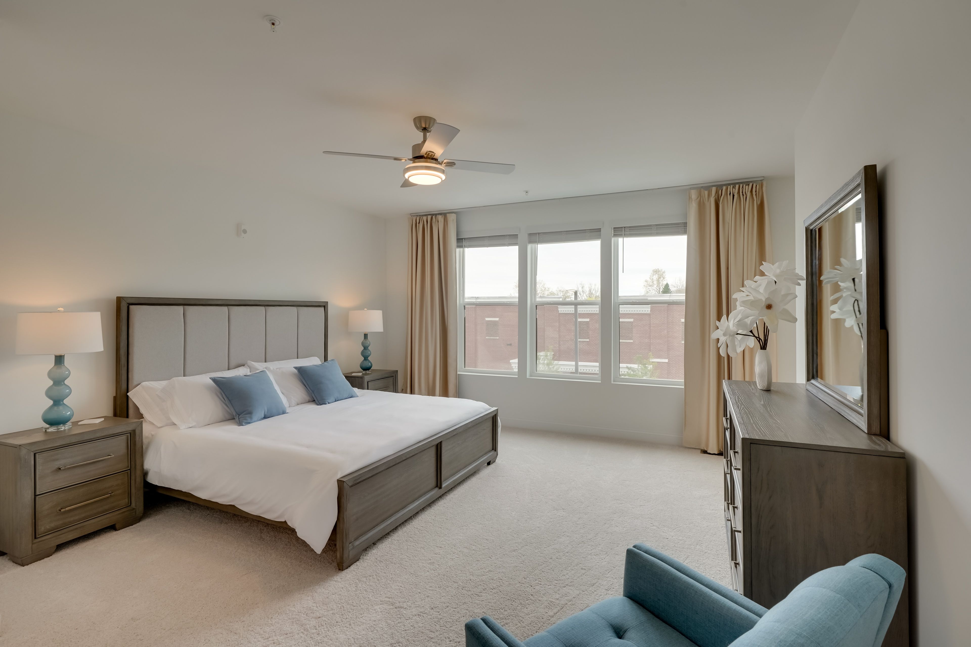 Bedroom Suite 1 | King Bed | 2nd Floor